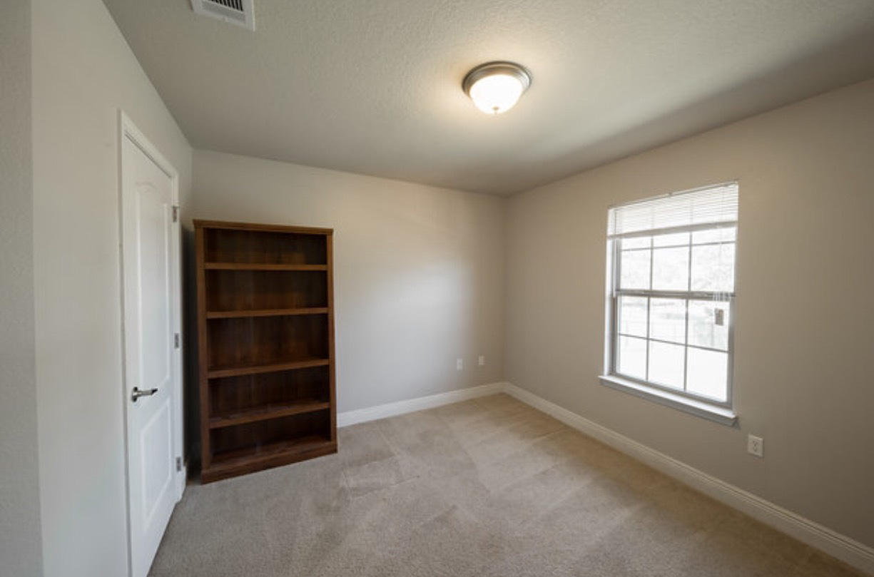 SILVER CREEK ESTATES - Residential