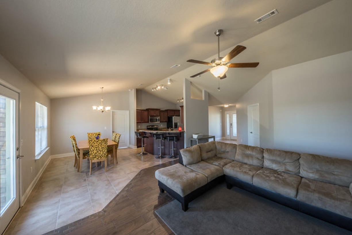 SILVER CREEK ESTATES - Residential