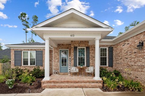 A home in Niceville