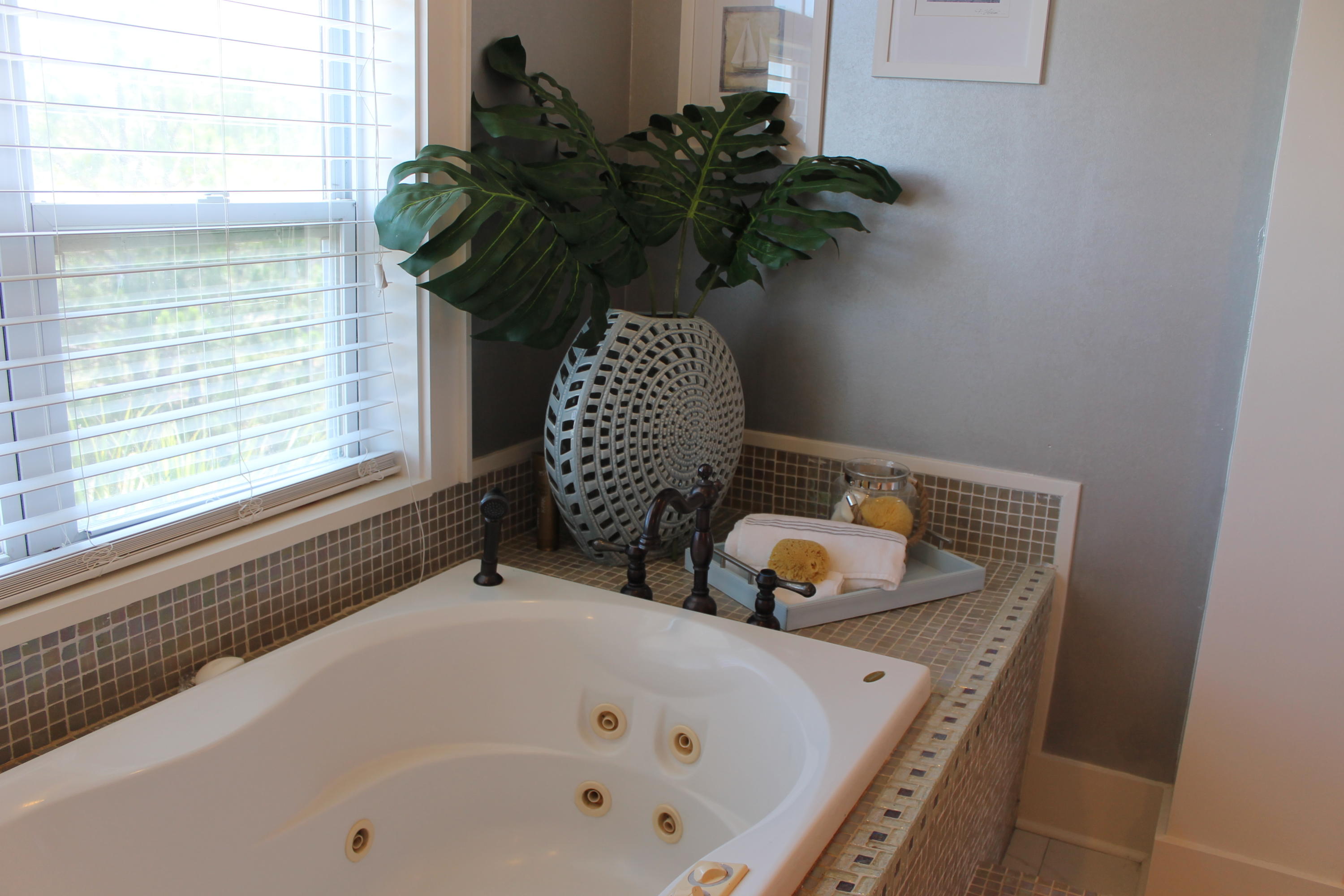 SHORTLINE ESTATES THE COTTAGES OF - Residential