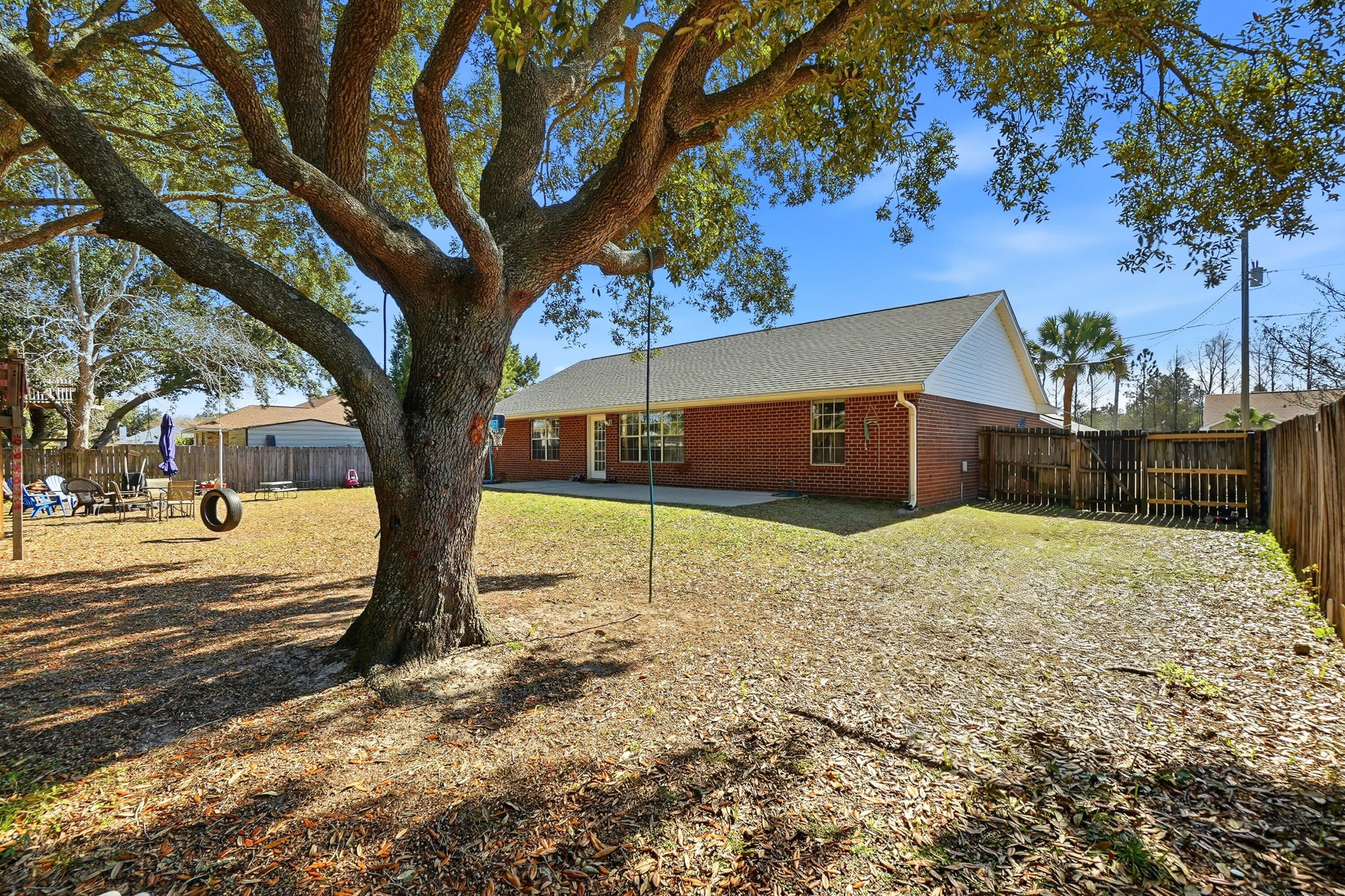 MARION MANOR - Residential