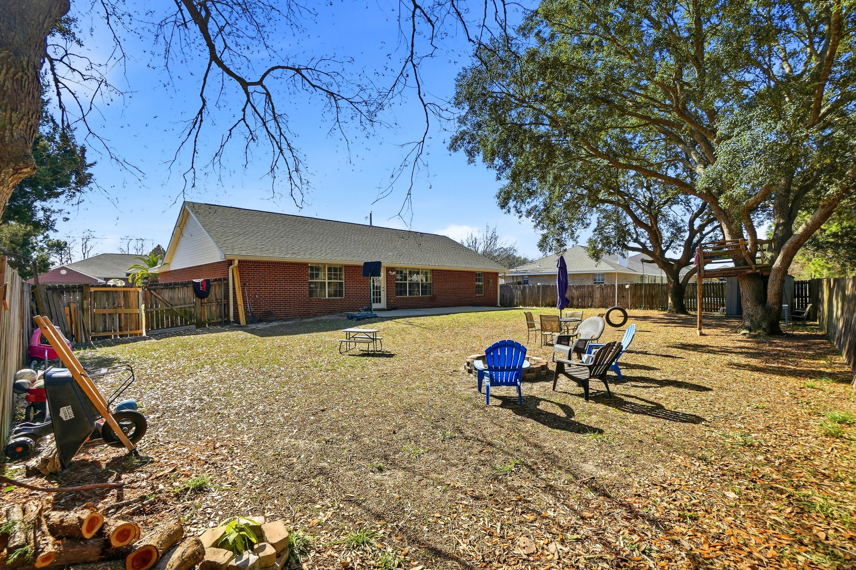 MARION MANOR - Residential