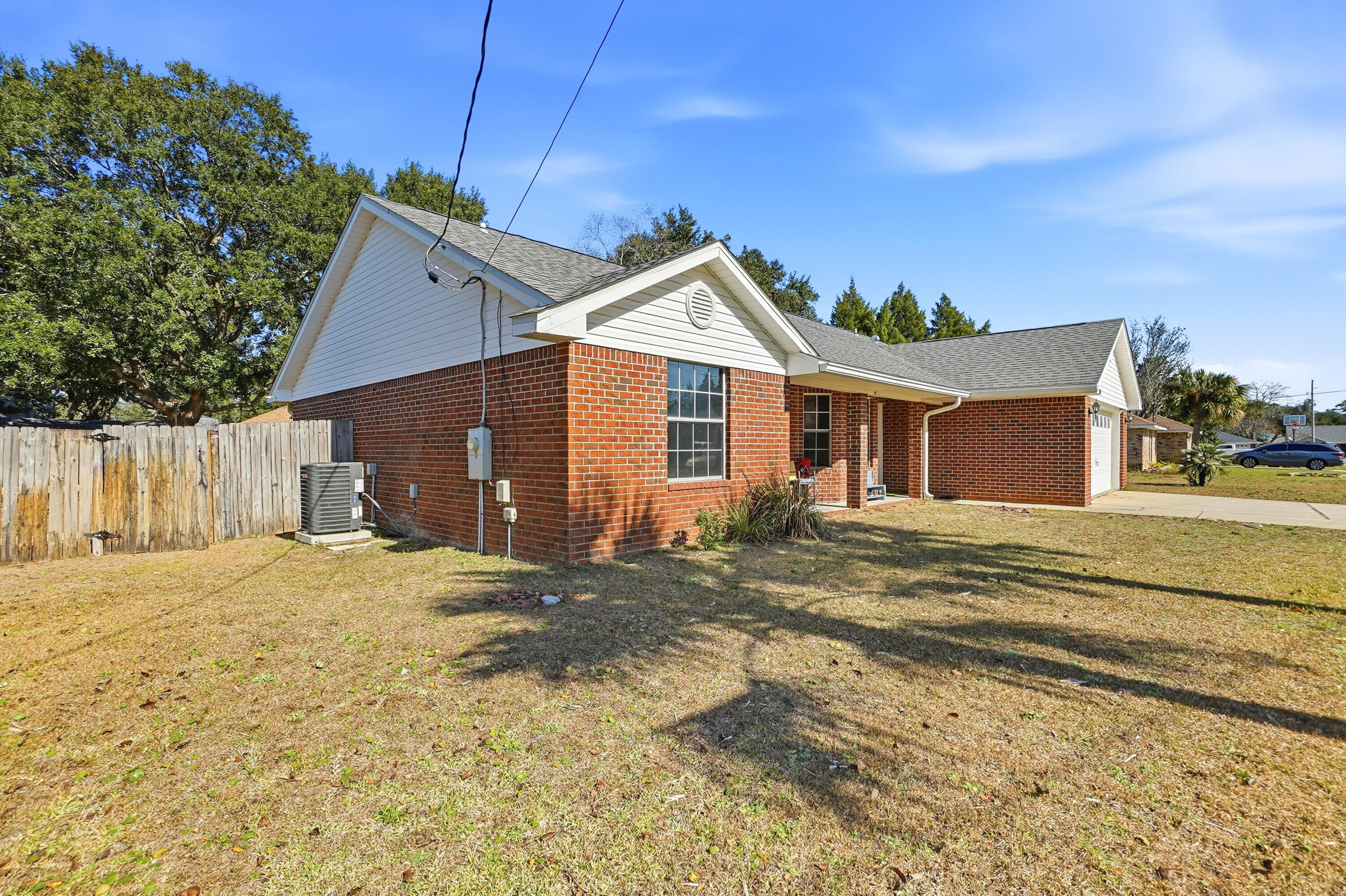 MARION MANOR - Residential