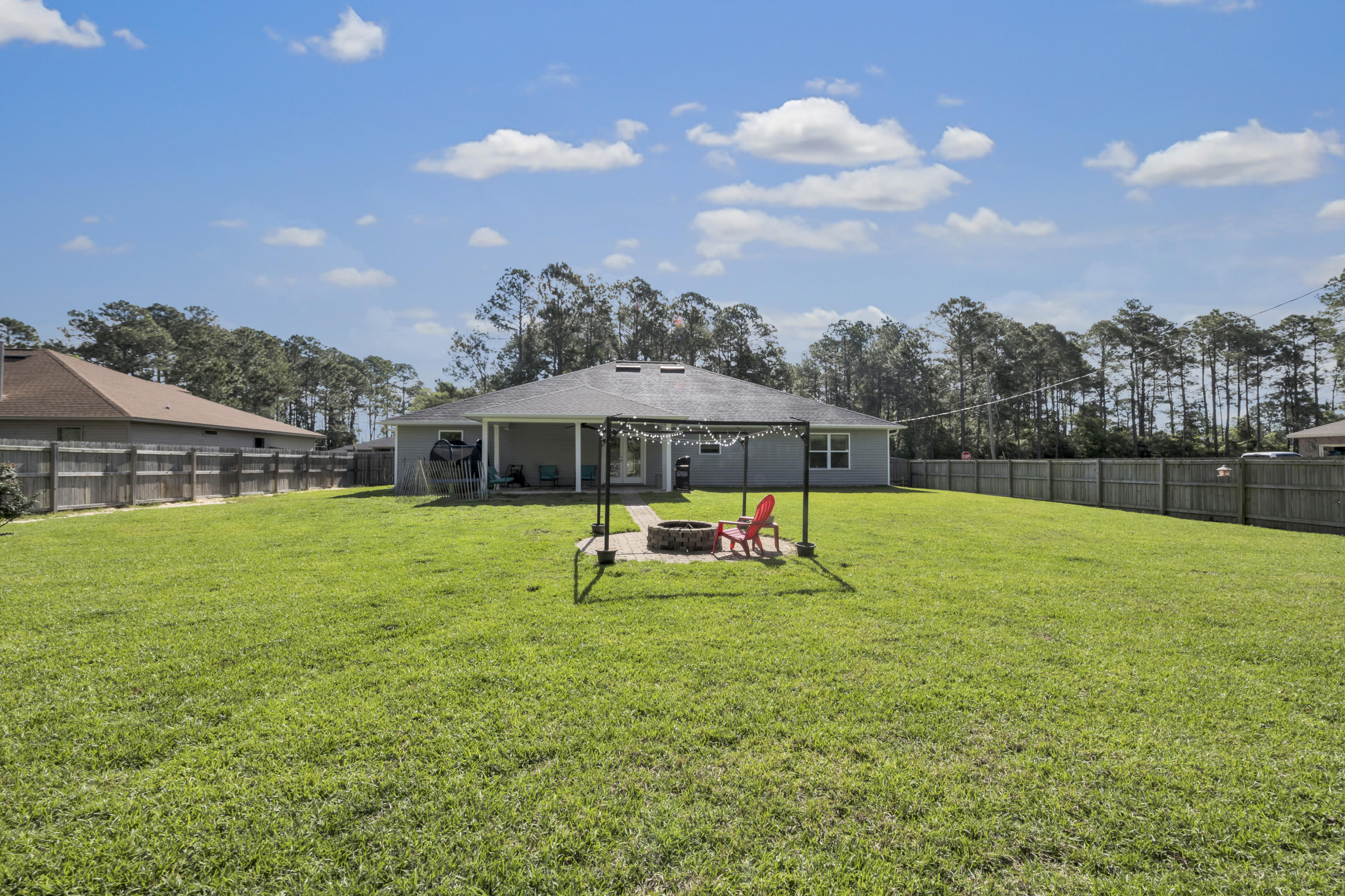 NAVARRE S/D 2ND ADDN - Residential