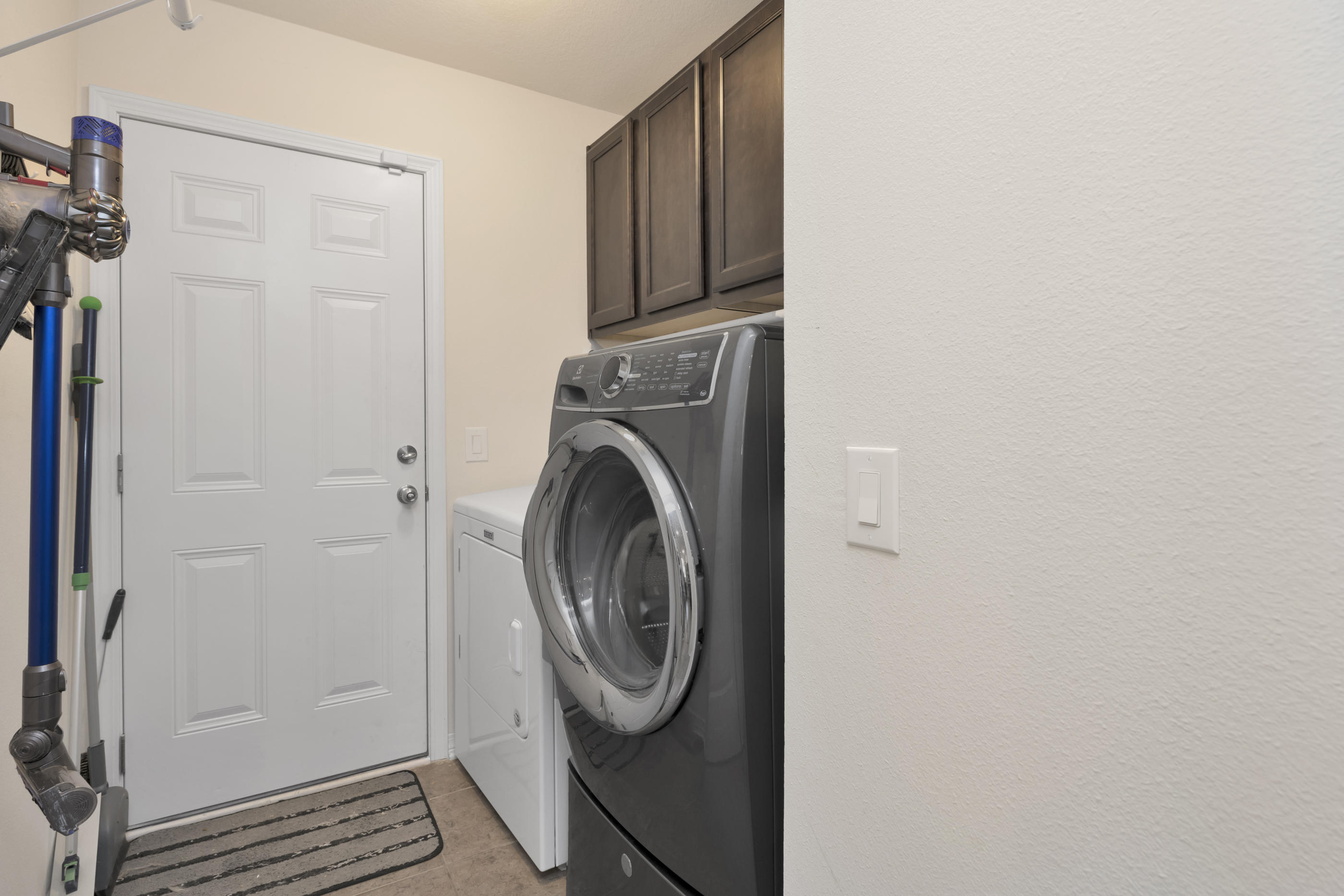 NAVARRE S/D 2ND ADDN - Residential