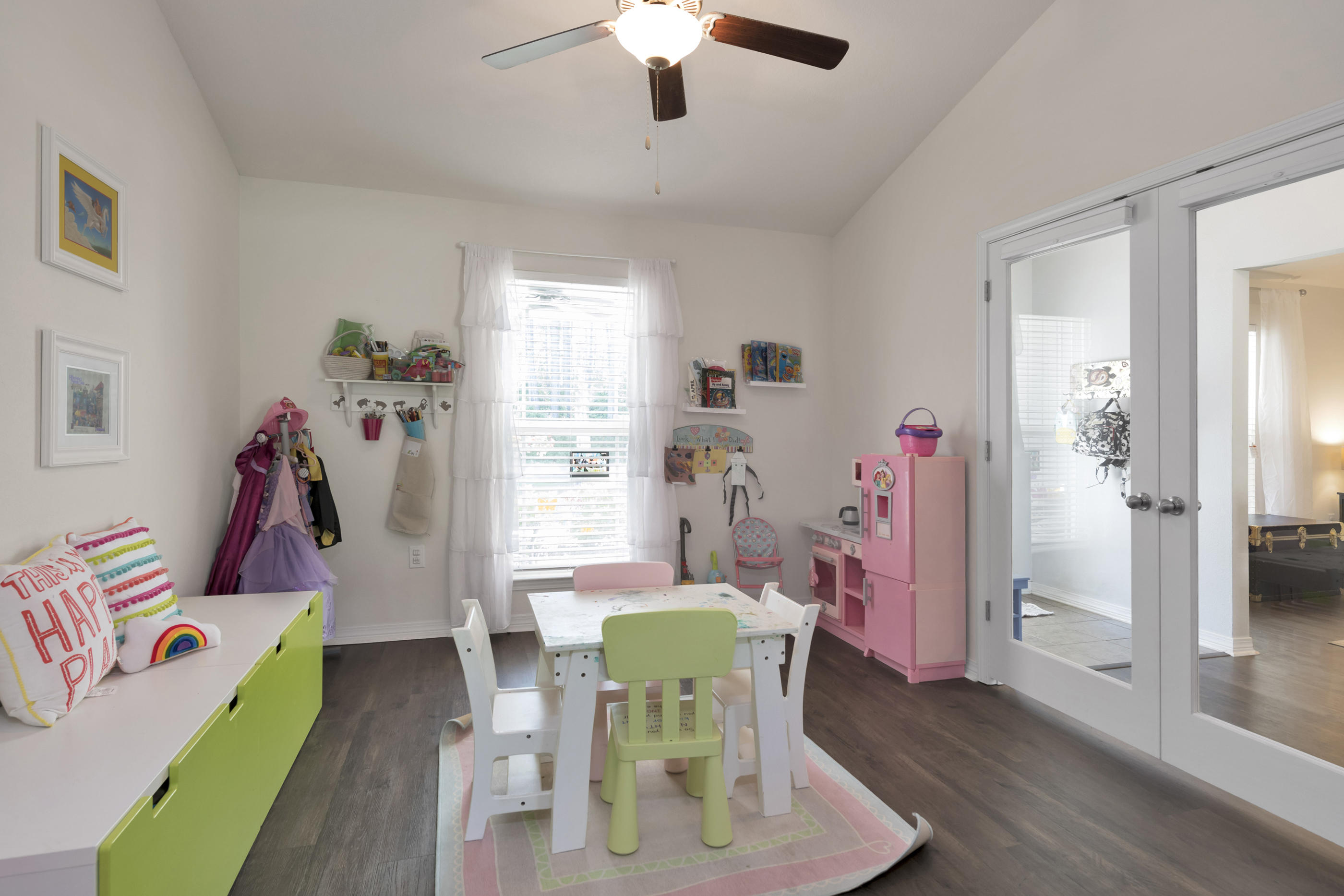 NAVARRE S/D 2ND ADDN - Residential