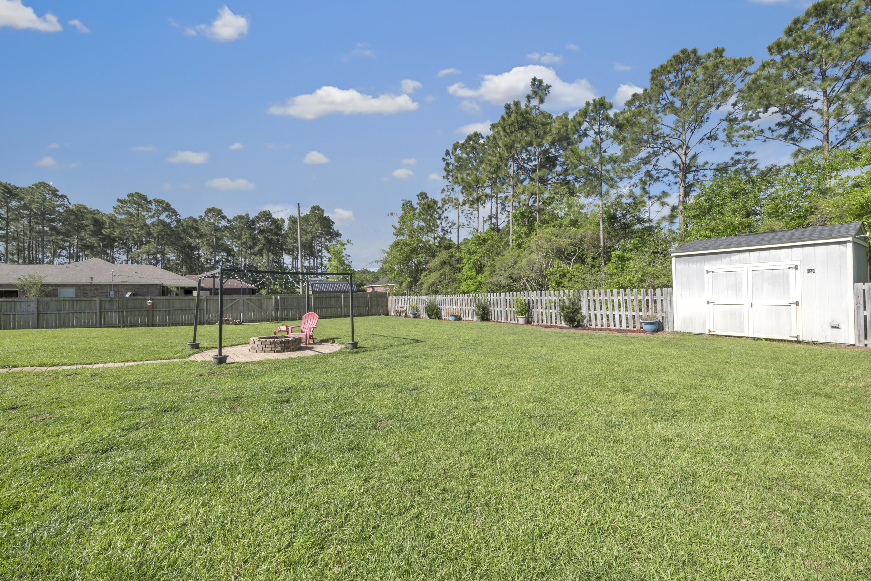 NAVARRE S/D 2ND ADDN - Residential