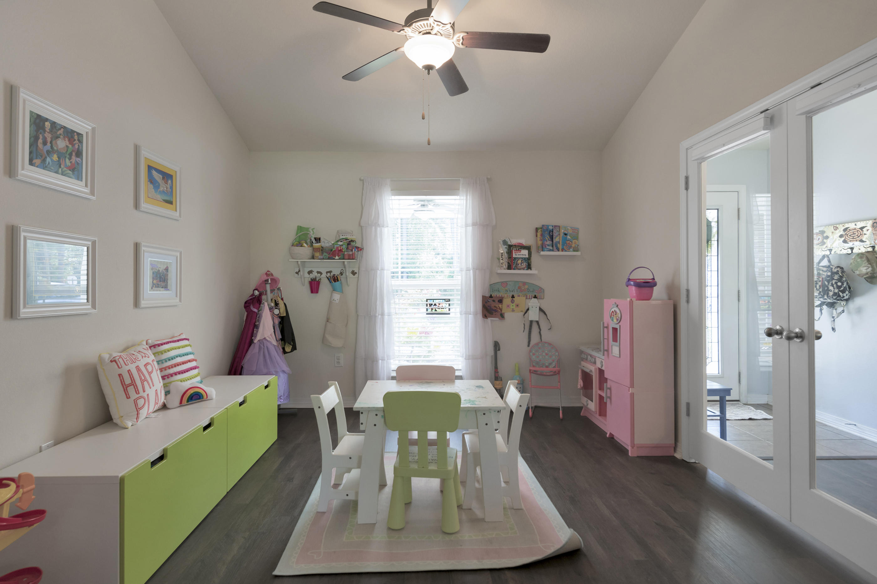 NAVARRE S/D 2ND ADDN - Residential