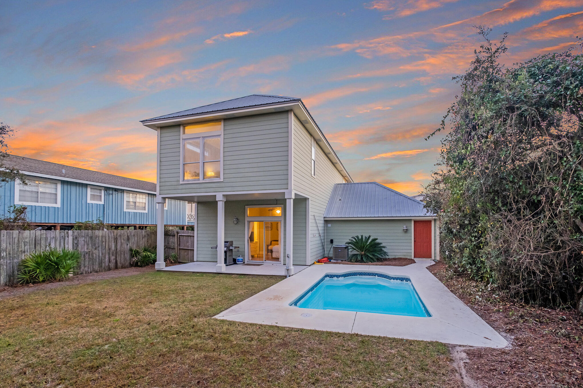 SEACREST EAST - Residential