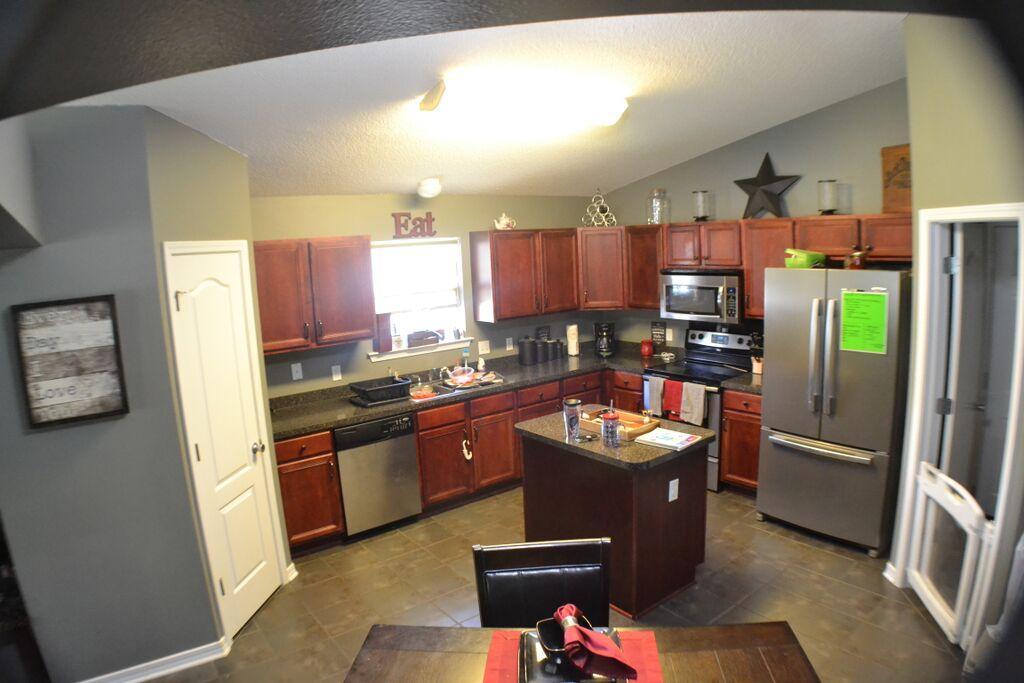 PROMISE CREEK - Residential