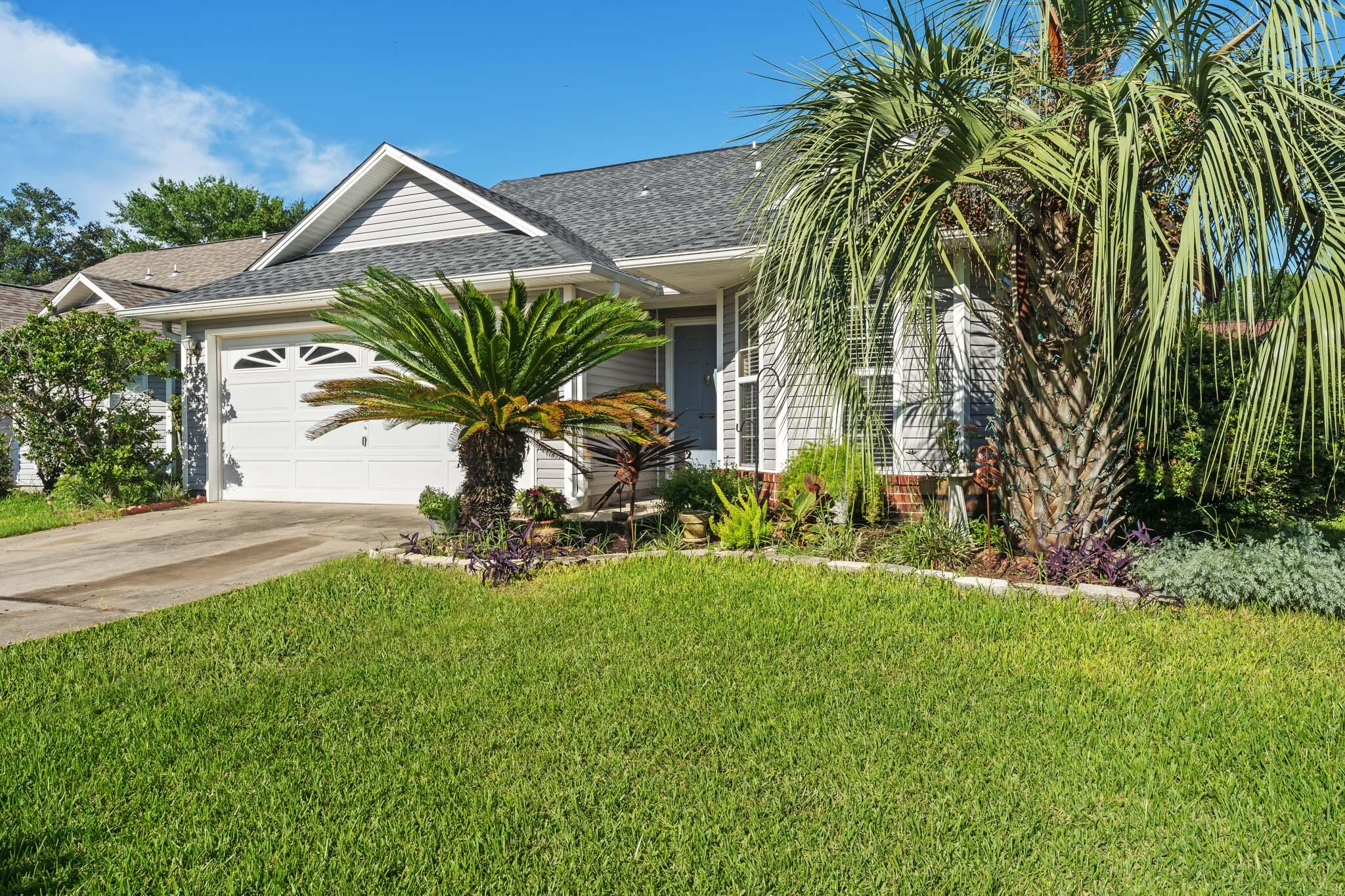 HUNTERS RUN S/D - Residential