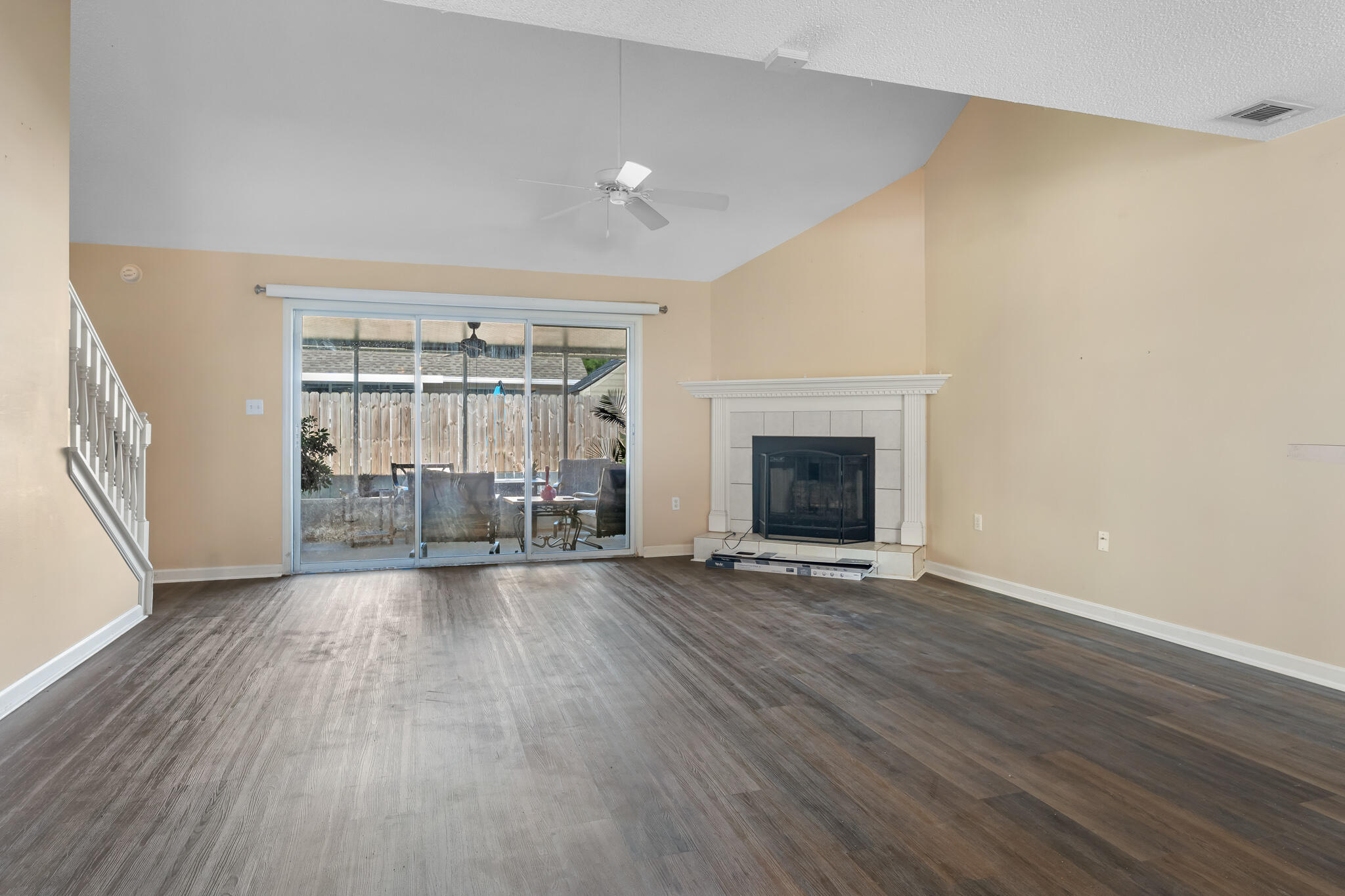 HUNTERS RUN S/D - Residential