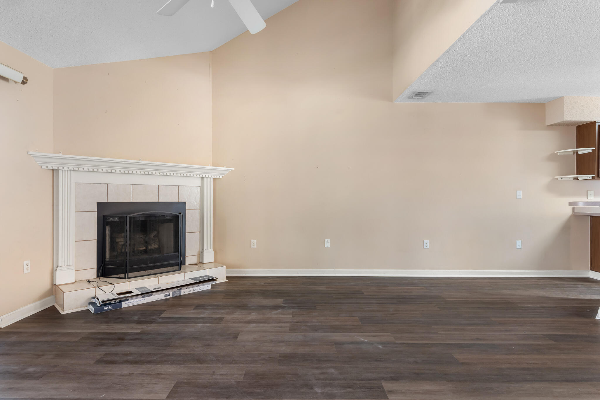 HUNTERS RUN S/D - Residential