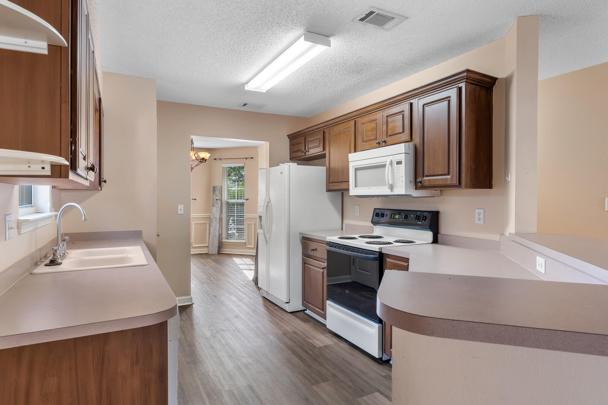 HUNTERS RUN S/D - Residential