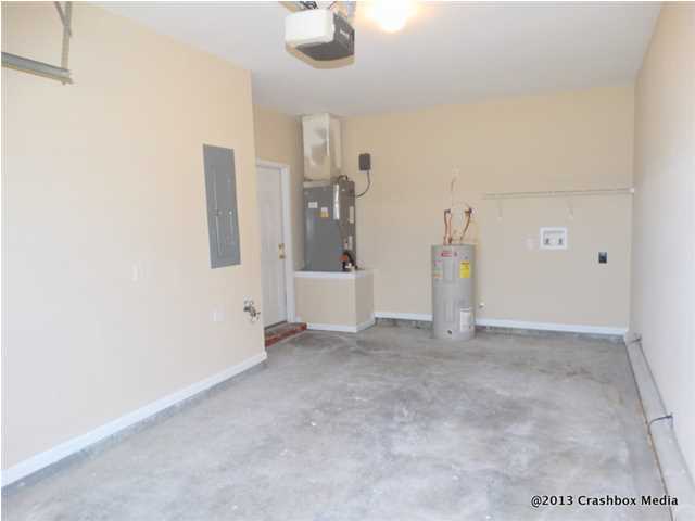 QUAIL LAKE - Residential