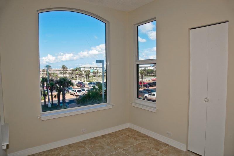 BEACH COLONY WEST CONDO - Residential