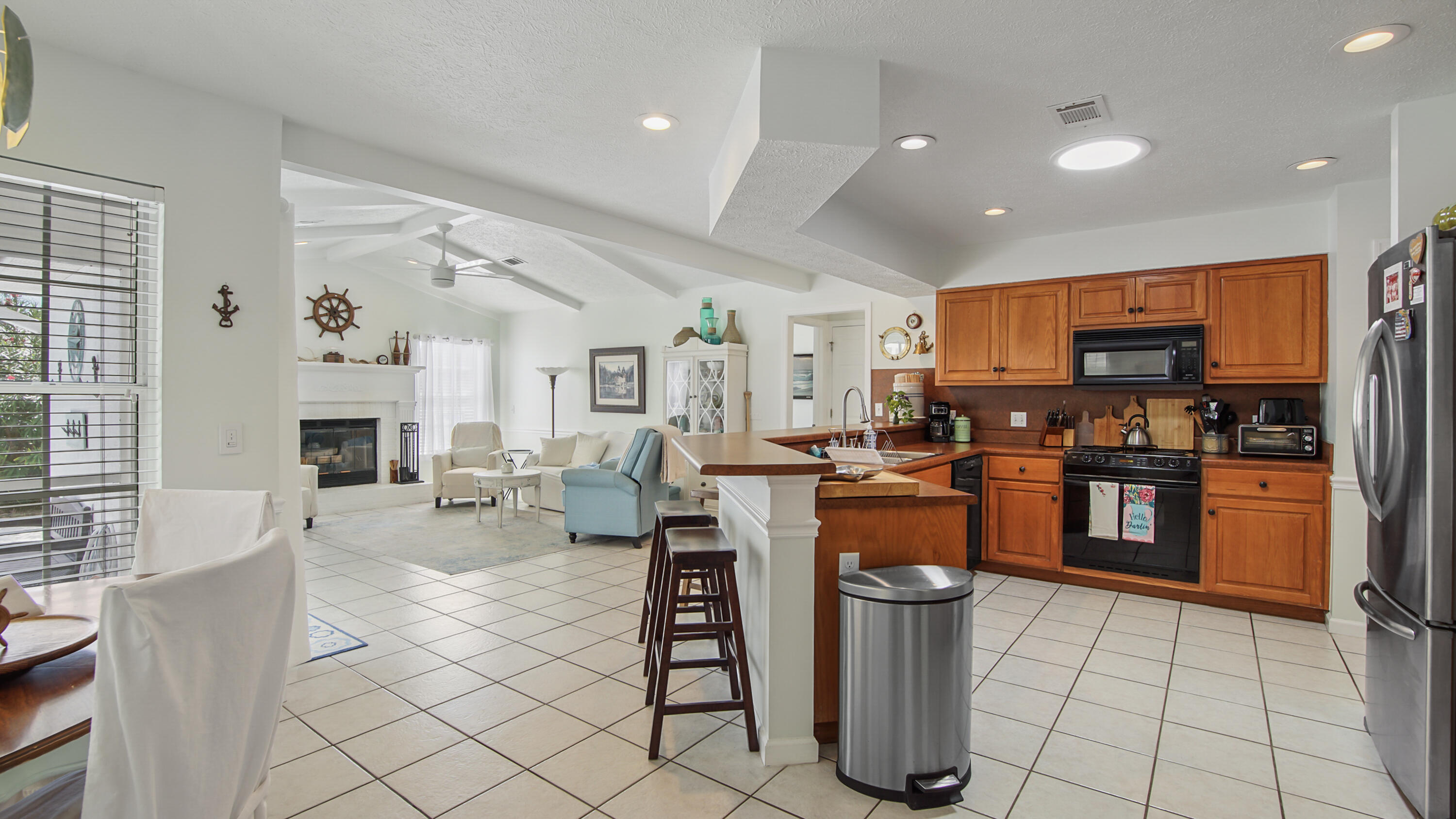 HIDDEN PINES PH 1 - Residential