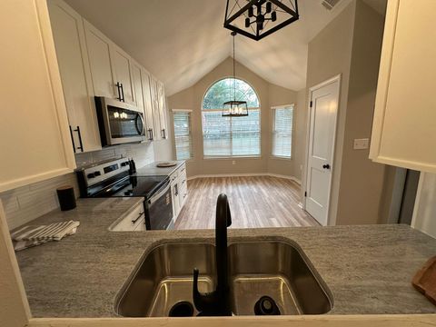 28 6Th Street Shalimar FL 32579