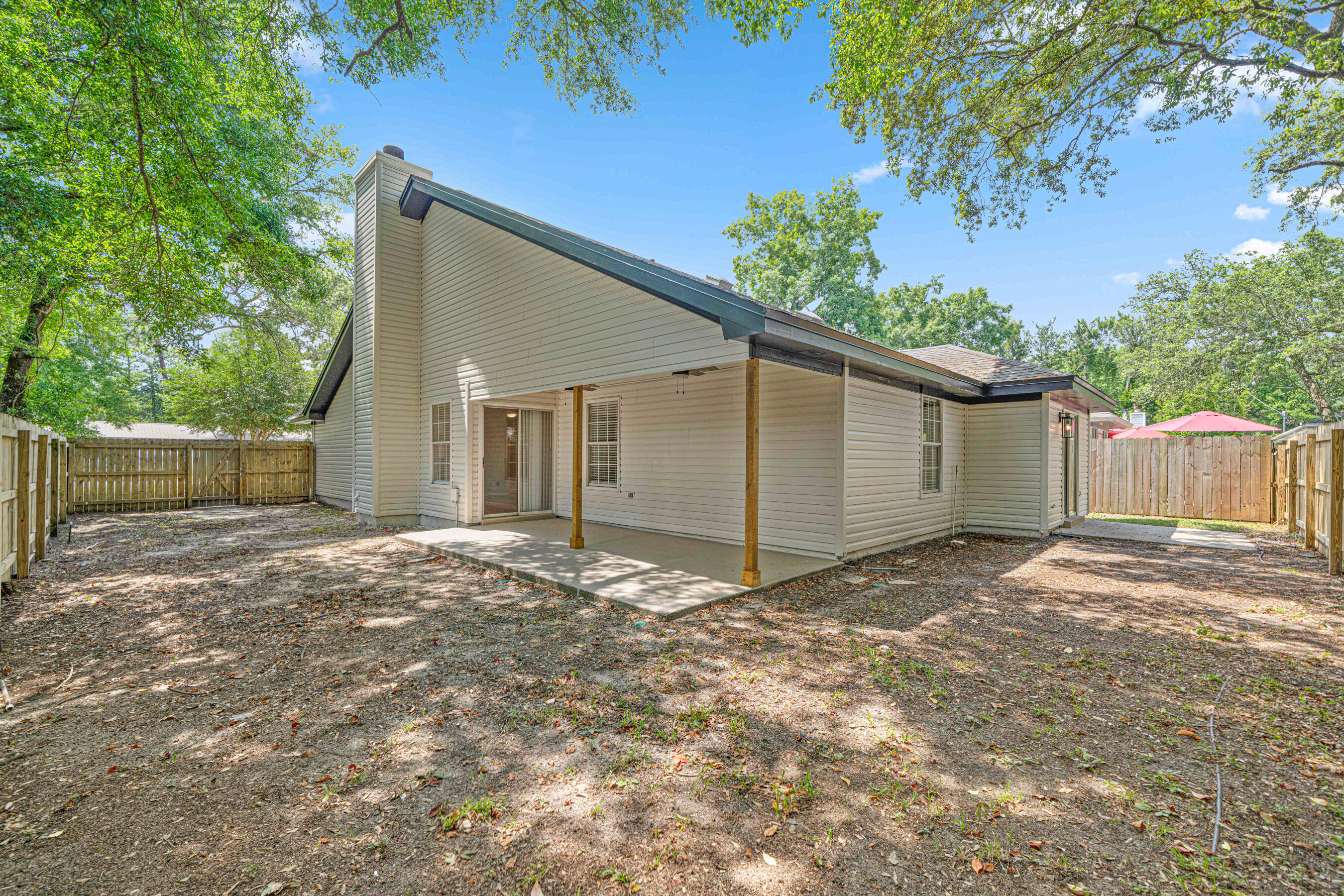 Ashland Manor - Residential