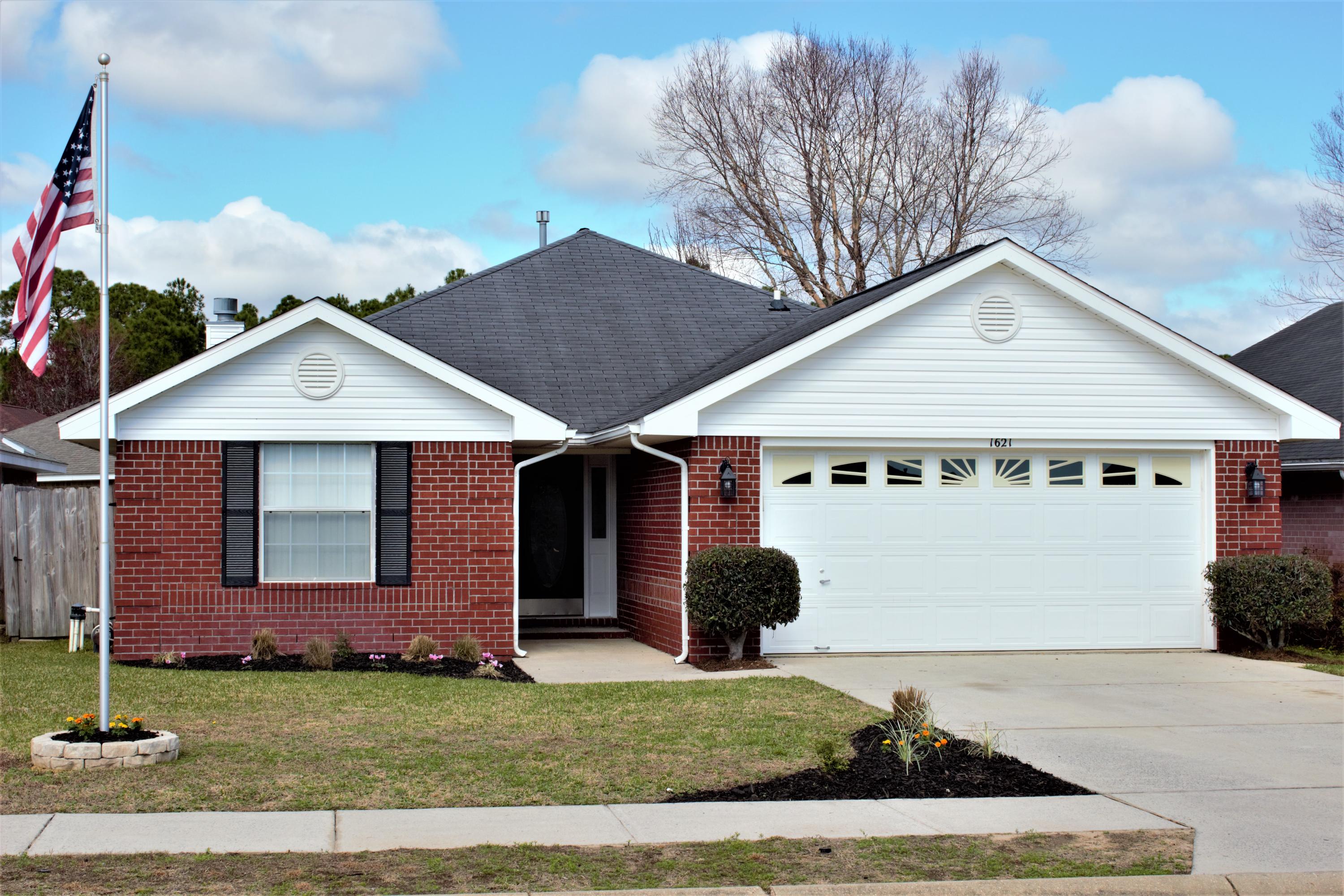 EMERALD VILLAGE, MERIDIAN SQUARE, OVERBROOK - Residential