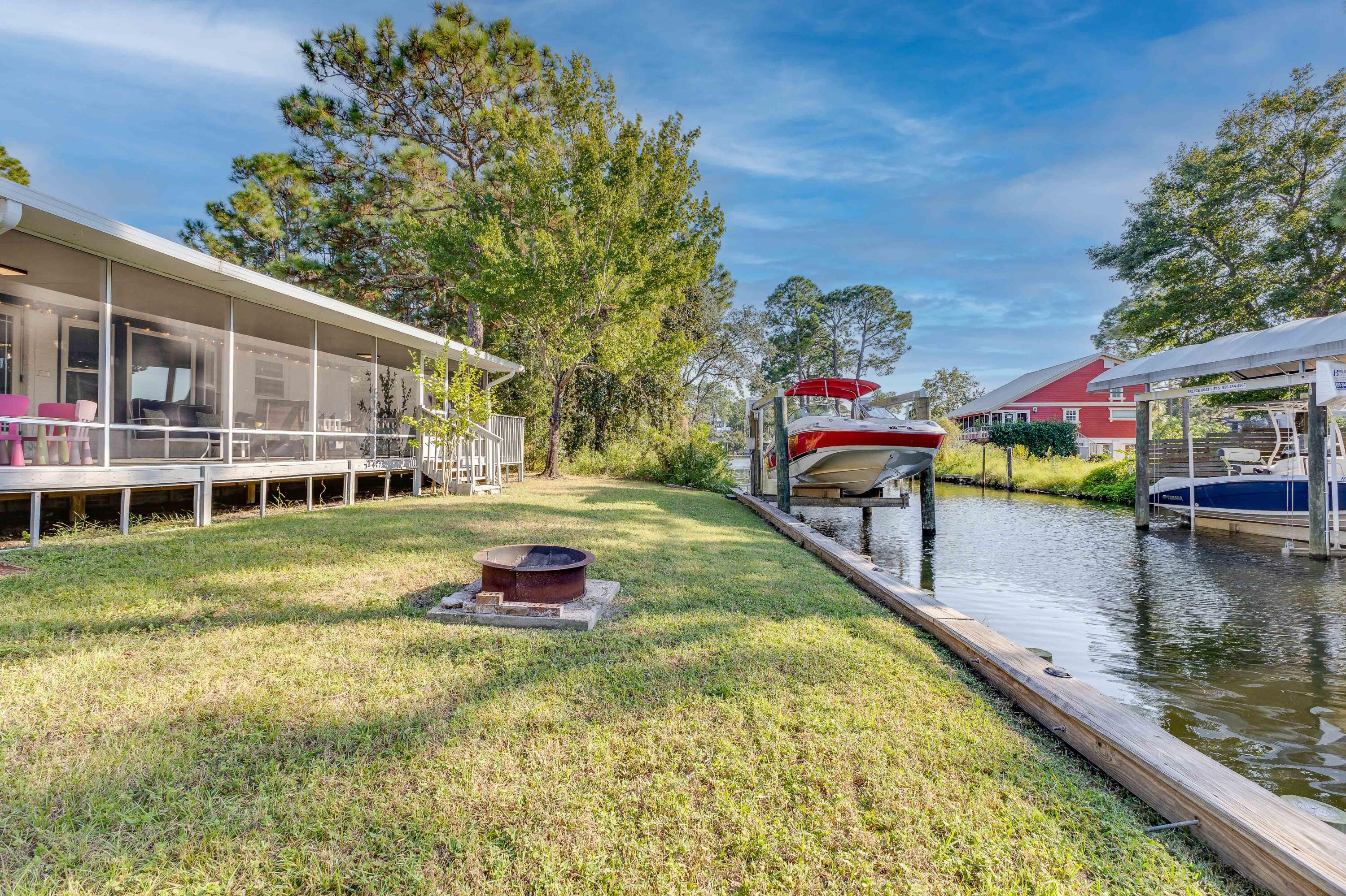 Meets and Bounds, Mack Bayou - Residential