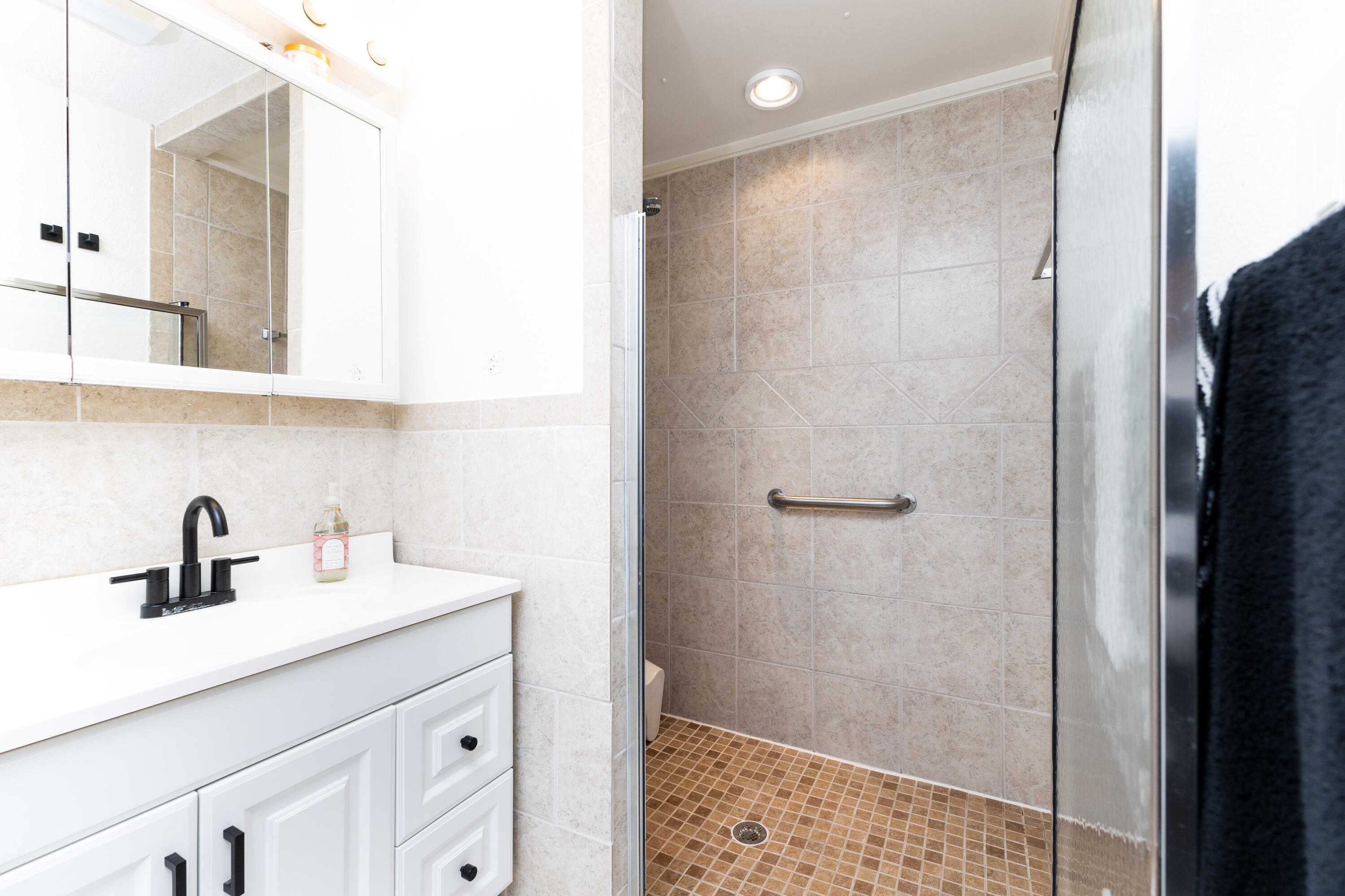 Meets and Bounds, Mack Bayou - Residential