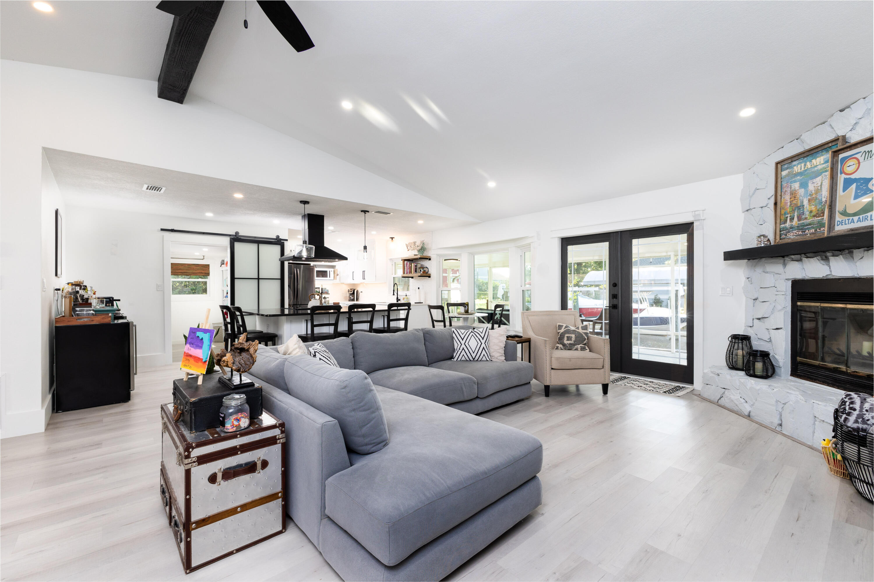 Meets and Bounds, Mack Bayou - Residential