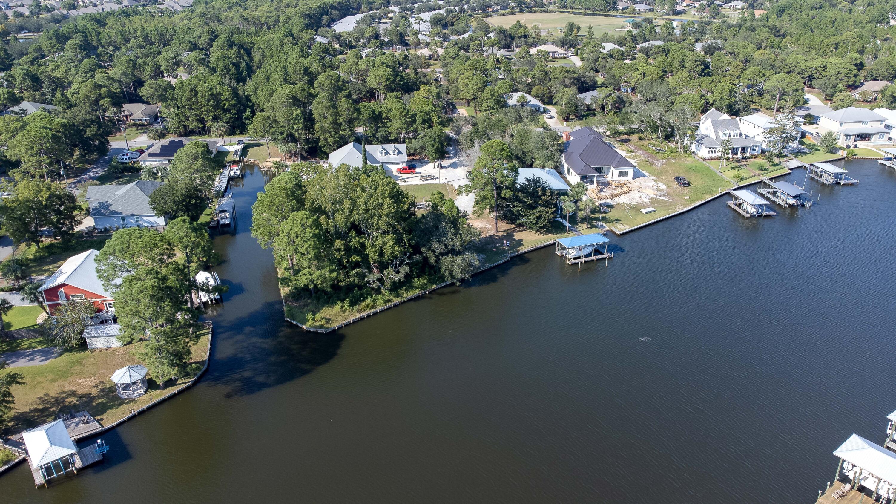 Meets and Bounds, Mack Bayou - Residential