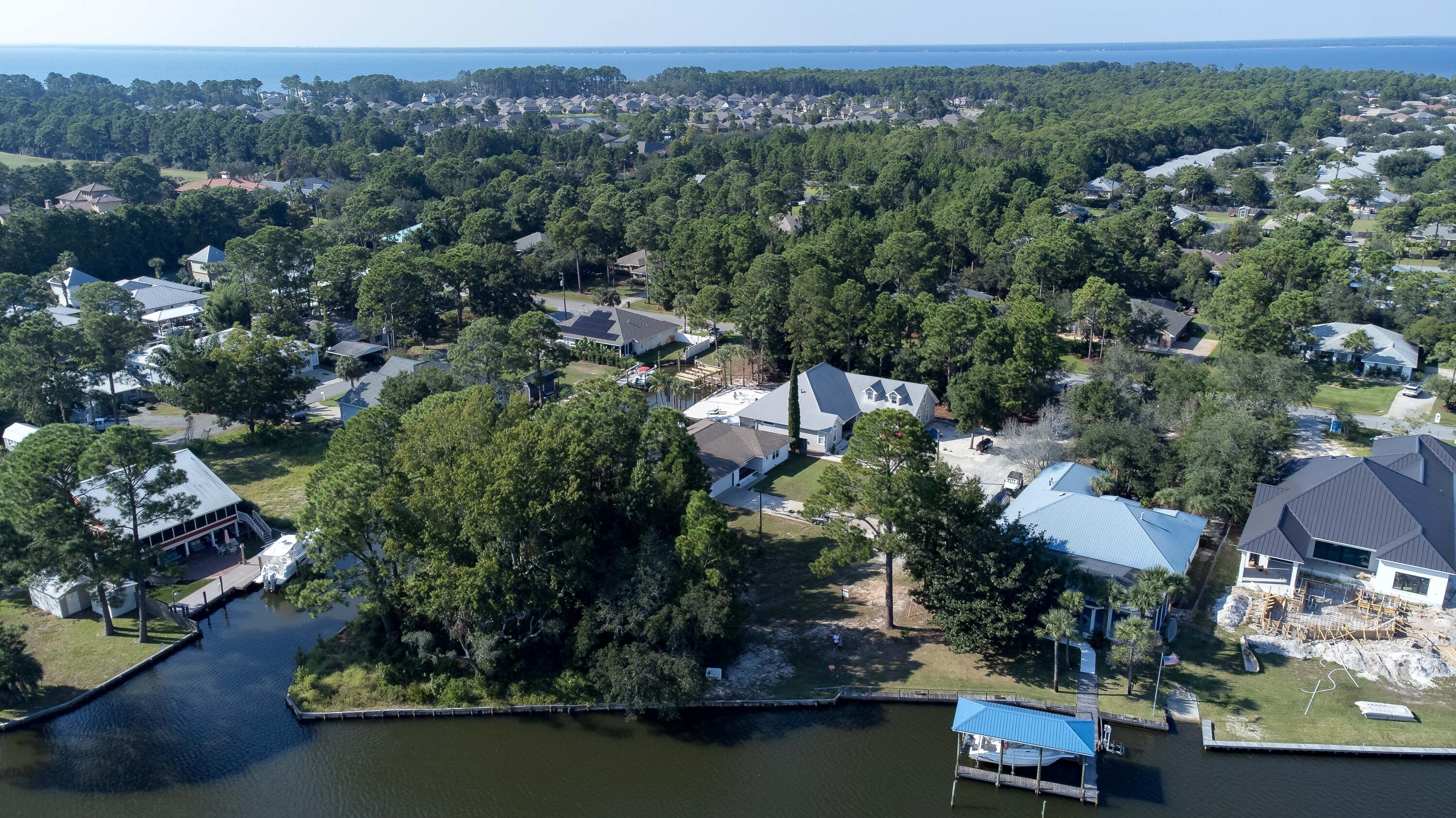 Meets and Bounds, Mack Bayou - Residential