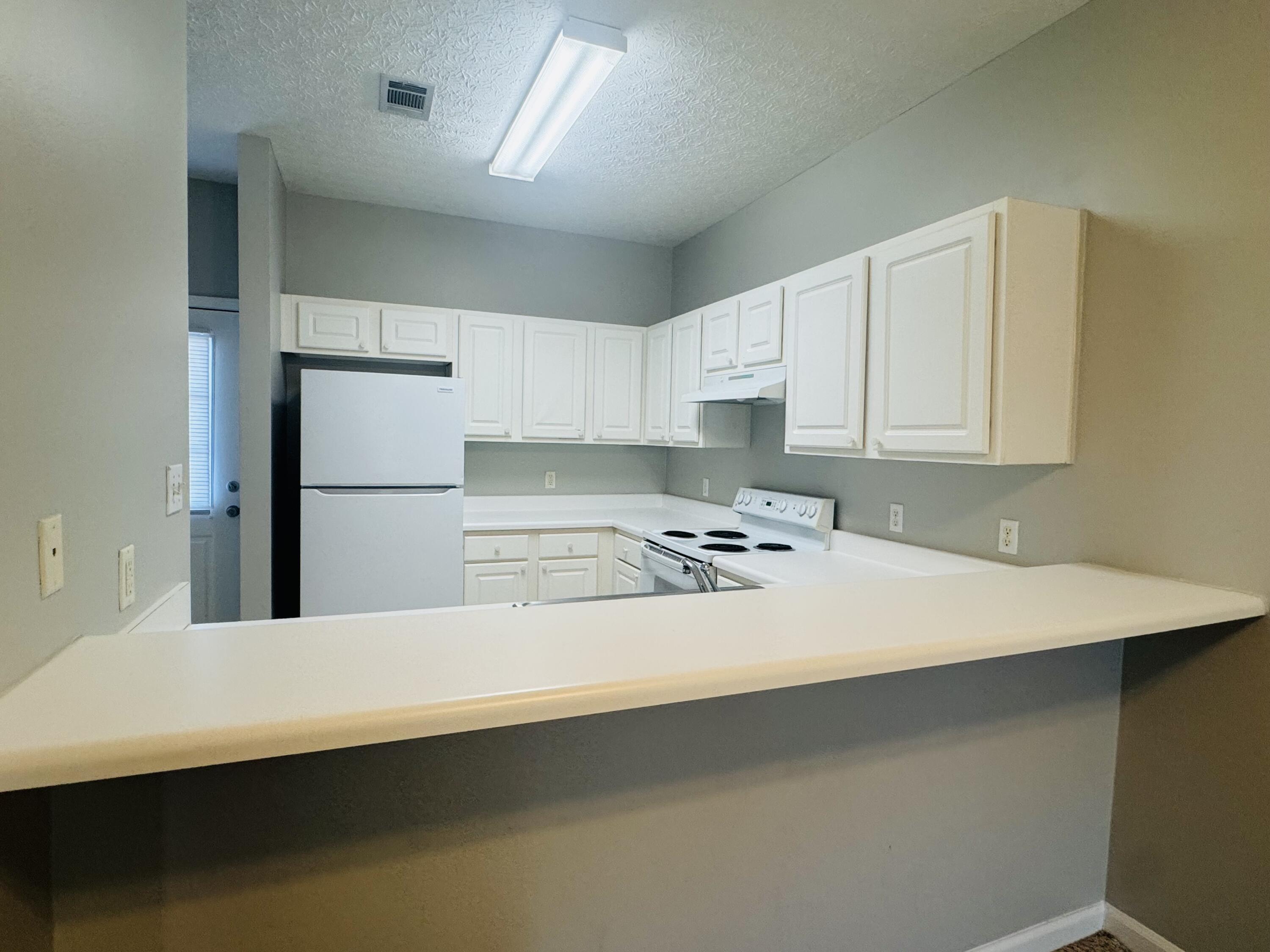 HERONS WATCH CONDO PH 3 - Residential Lease
