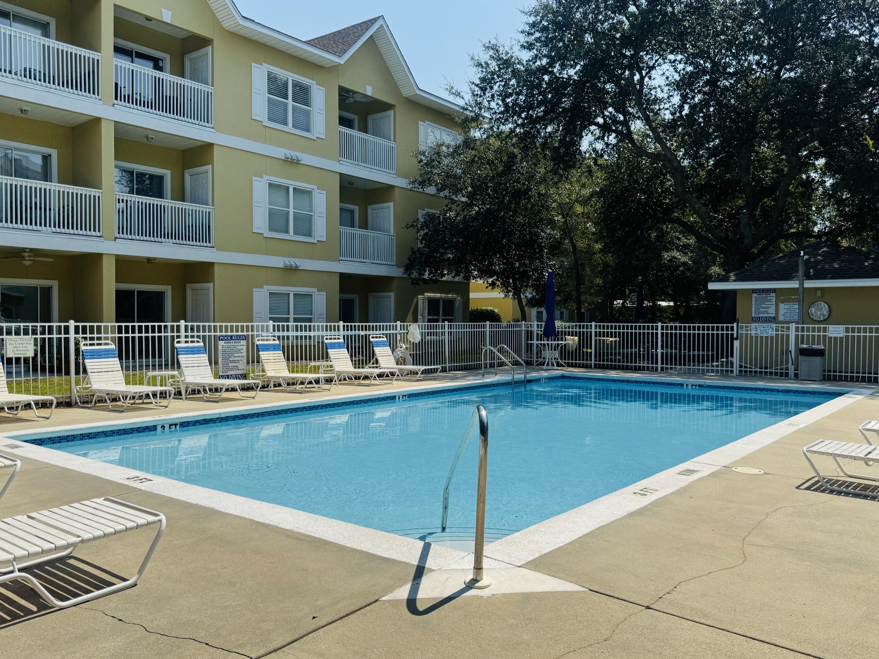 HERONS WATCH CONDO PH 3 - Residential Lease