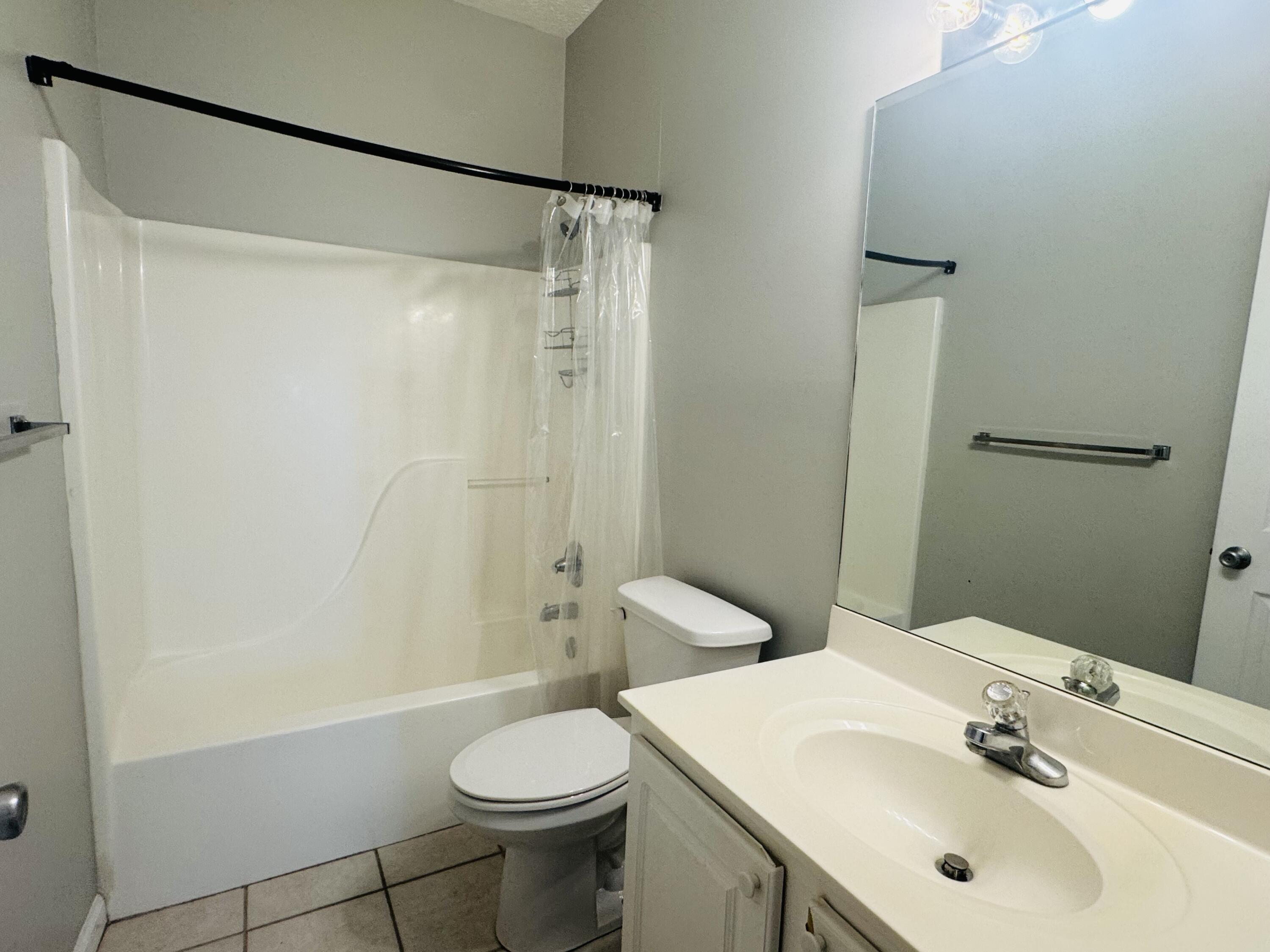 HERONS WATCH CONDO PH 3 - Residential Lease