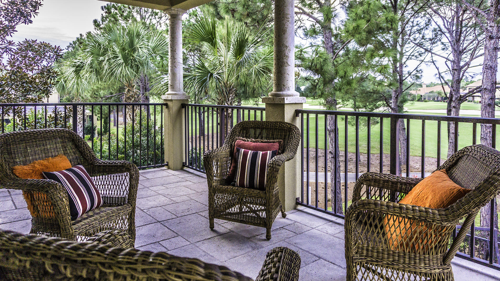 BURNT PINE - Residential