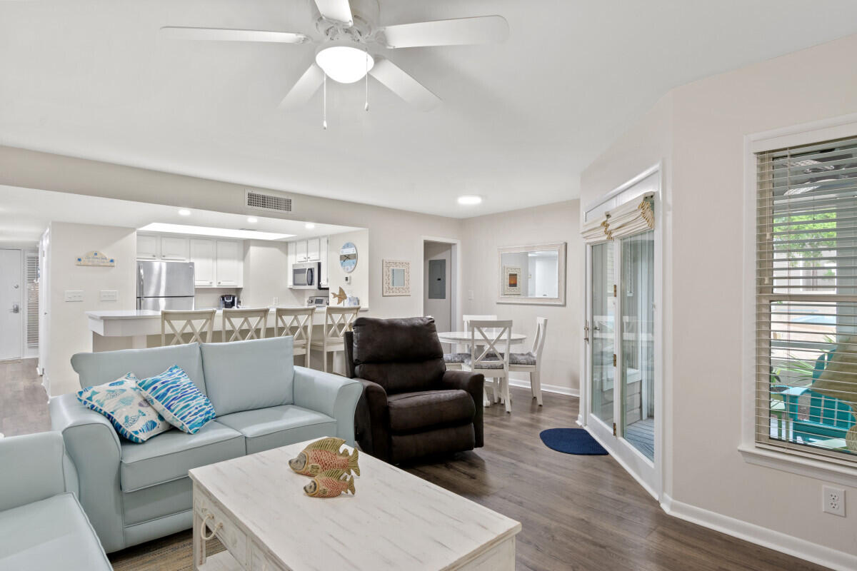 HIDDEN DUNES BEACH COTTAGES 1 - Residential