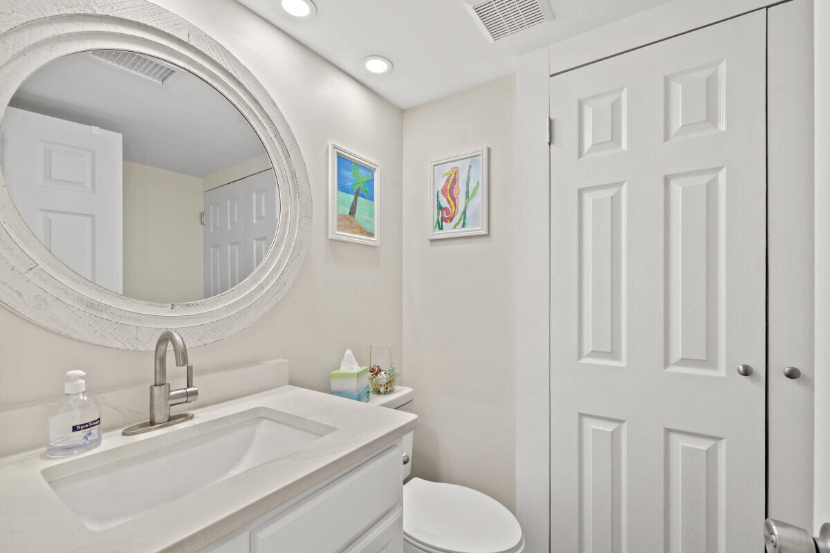 HIDDEN DUNES BEACH COTTAGES 1 - Residential