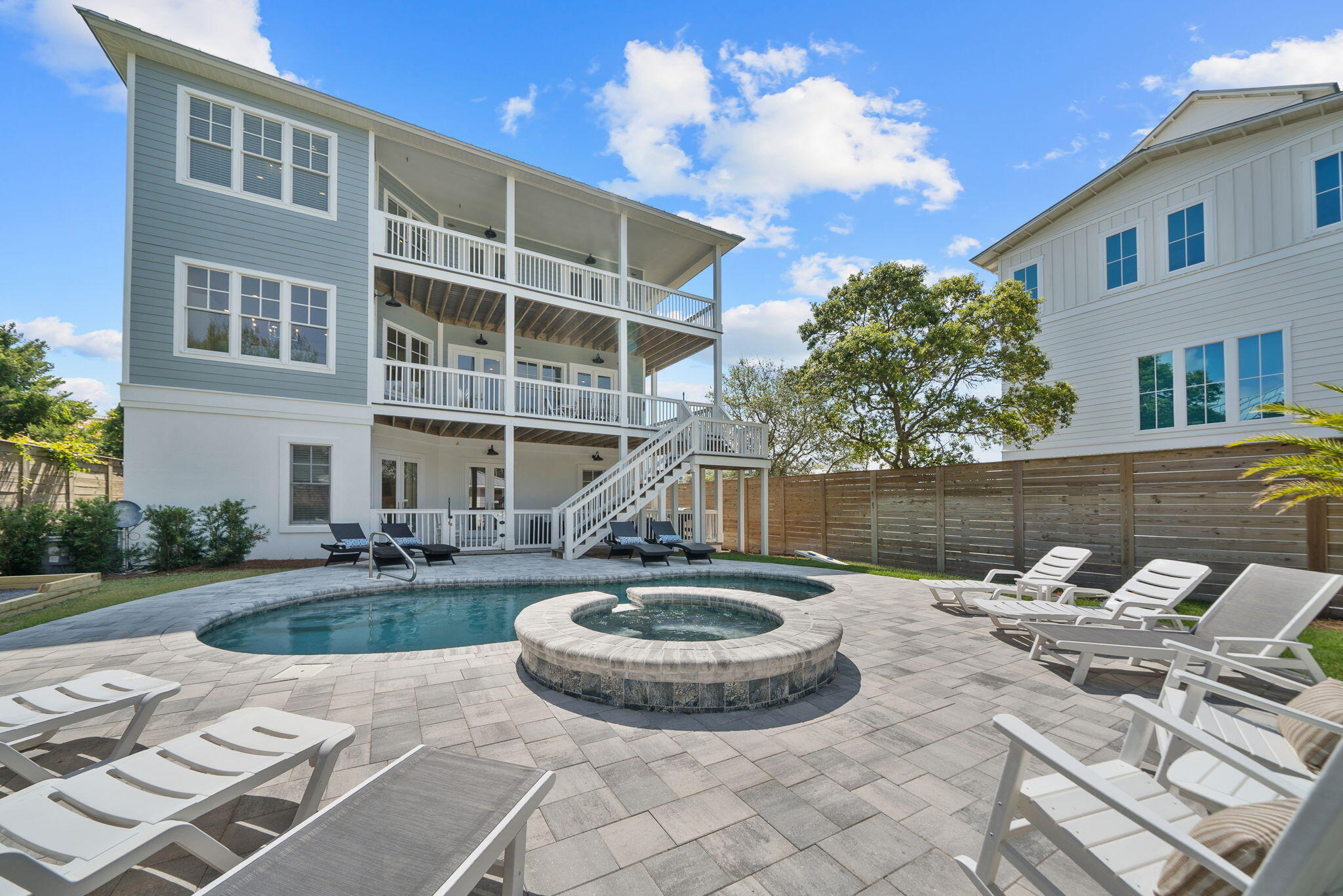 Cottages at Walton Rose - Residential