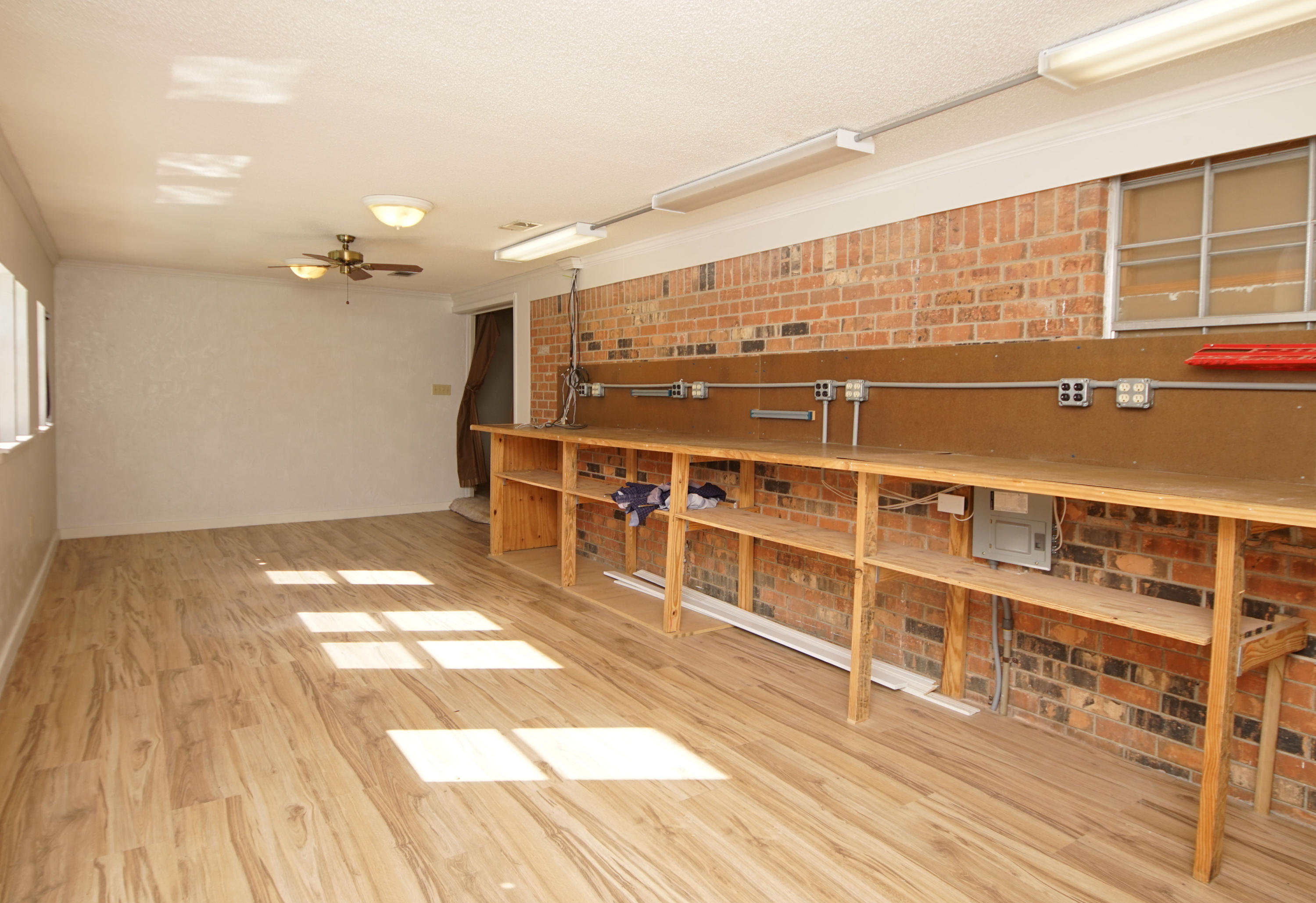 GARNIERS HEIGHTS 1ST ADDN - Residential