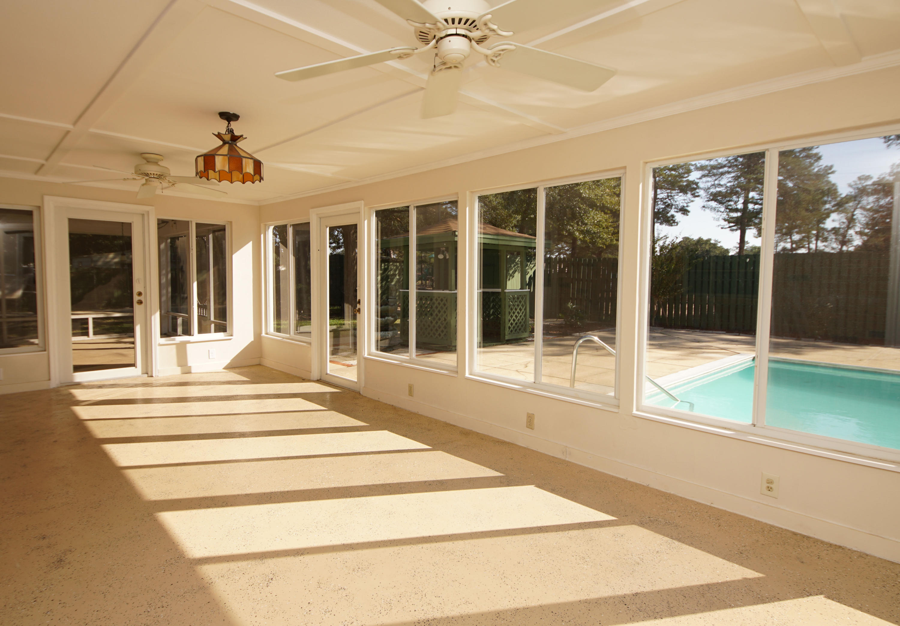 GARNIERS HEIGHTS 1ST ADDN - Residential