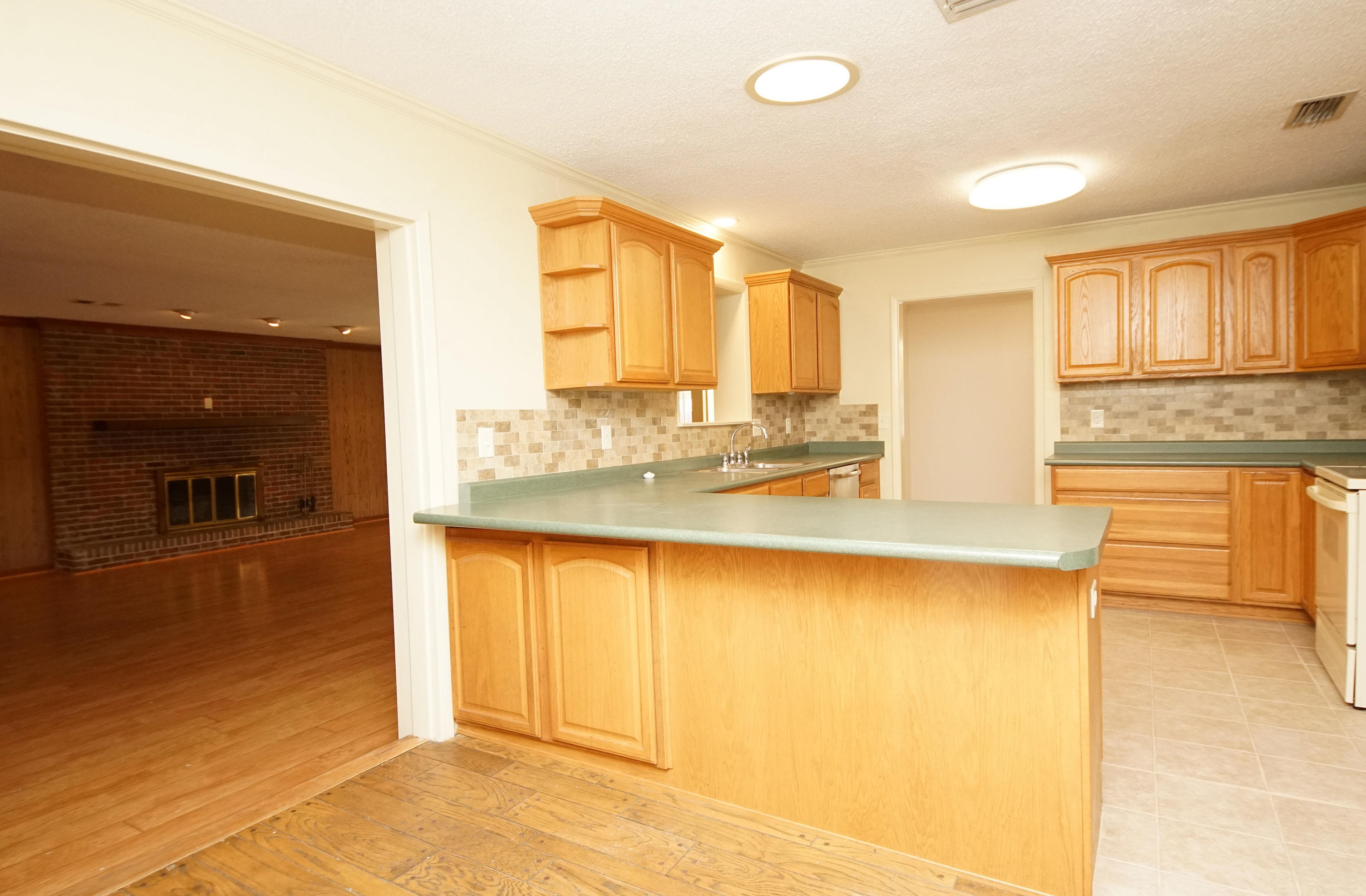 GARNIERS HEIGHTS 1ST ADDN - Residential