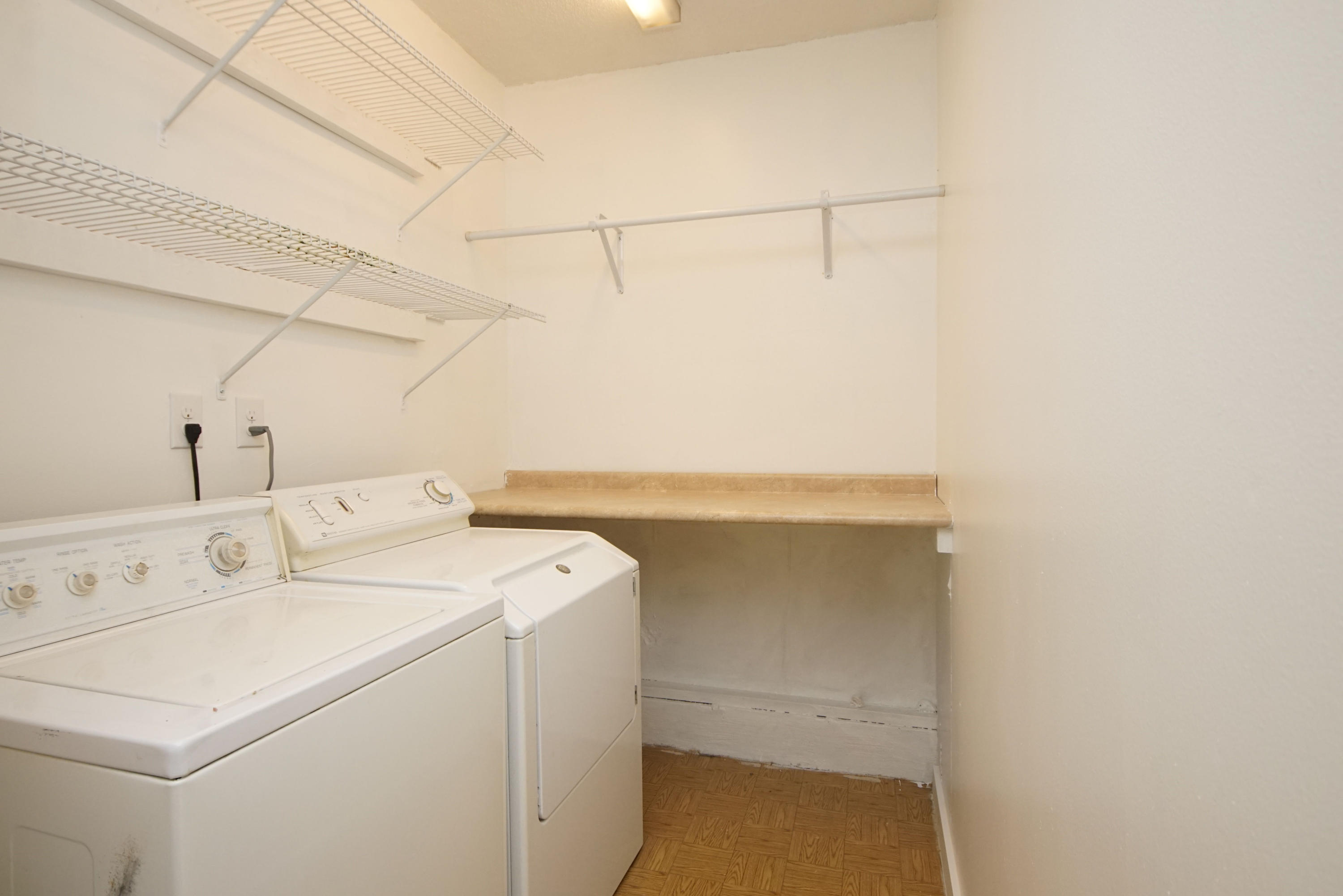 GARNIERS HEIGHTS 1ST ADDN - Residential