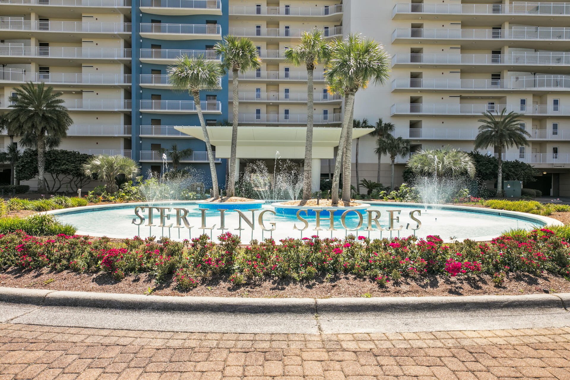 STERLING SHORES - Residential