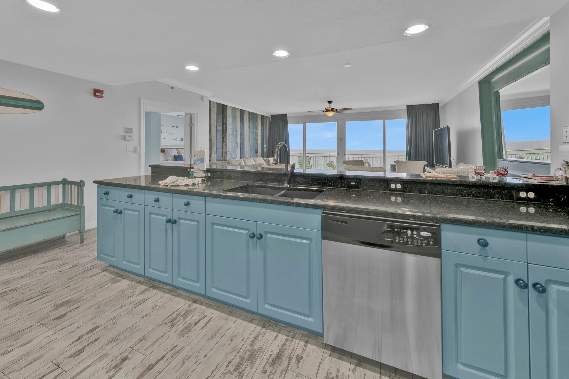 STERLING SHORES - Residential