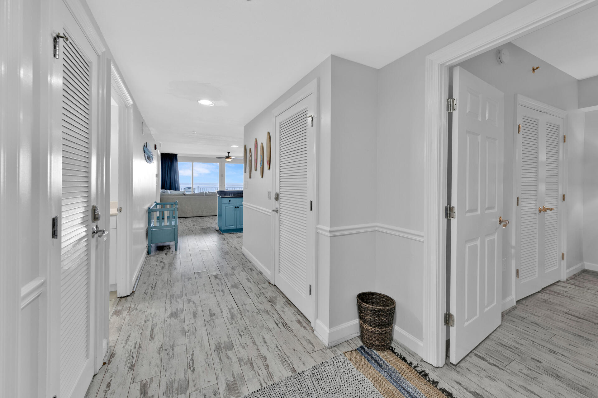 STERLING SHORES - Residential