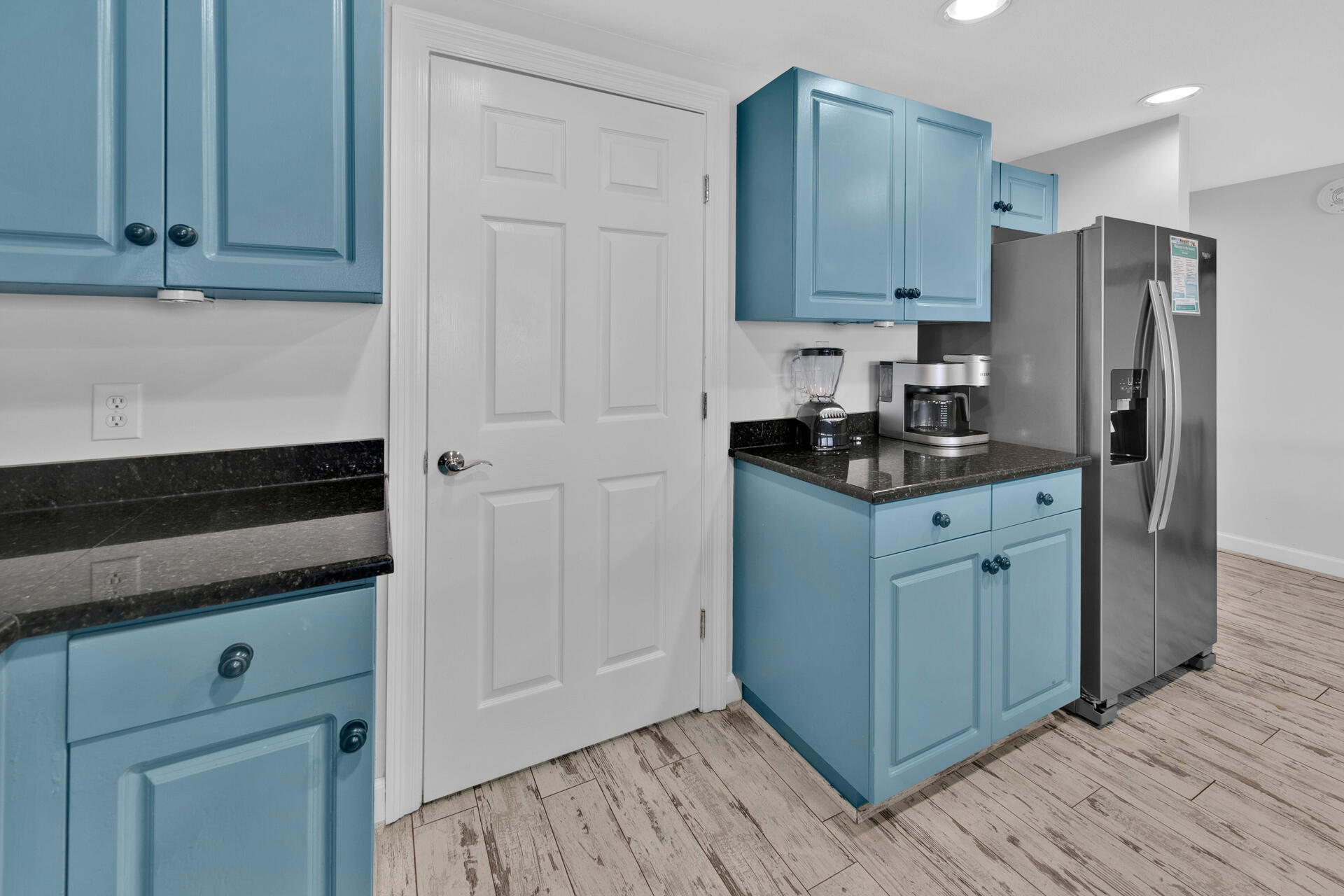 STERLING SHORES - Residential