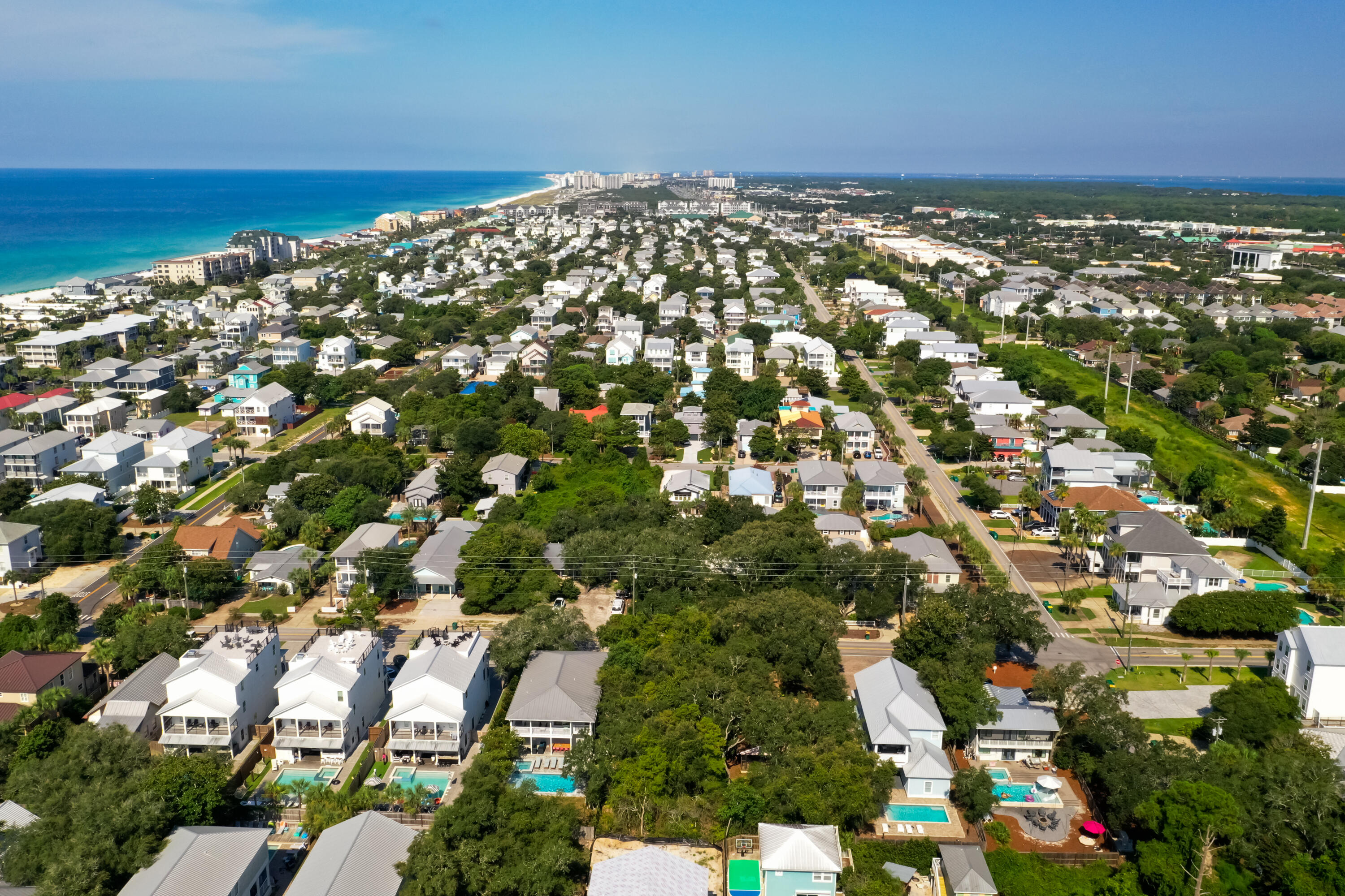 CRYSTAL BEACH - Land