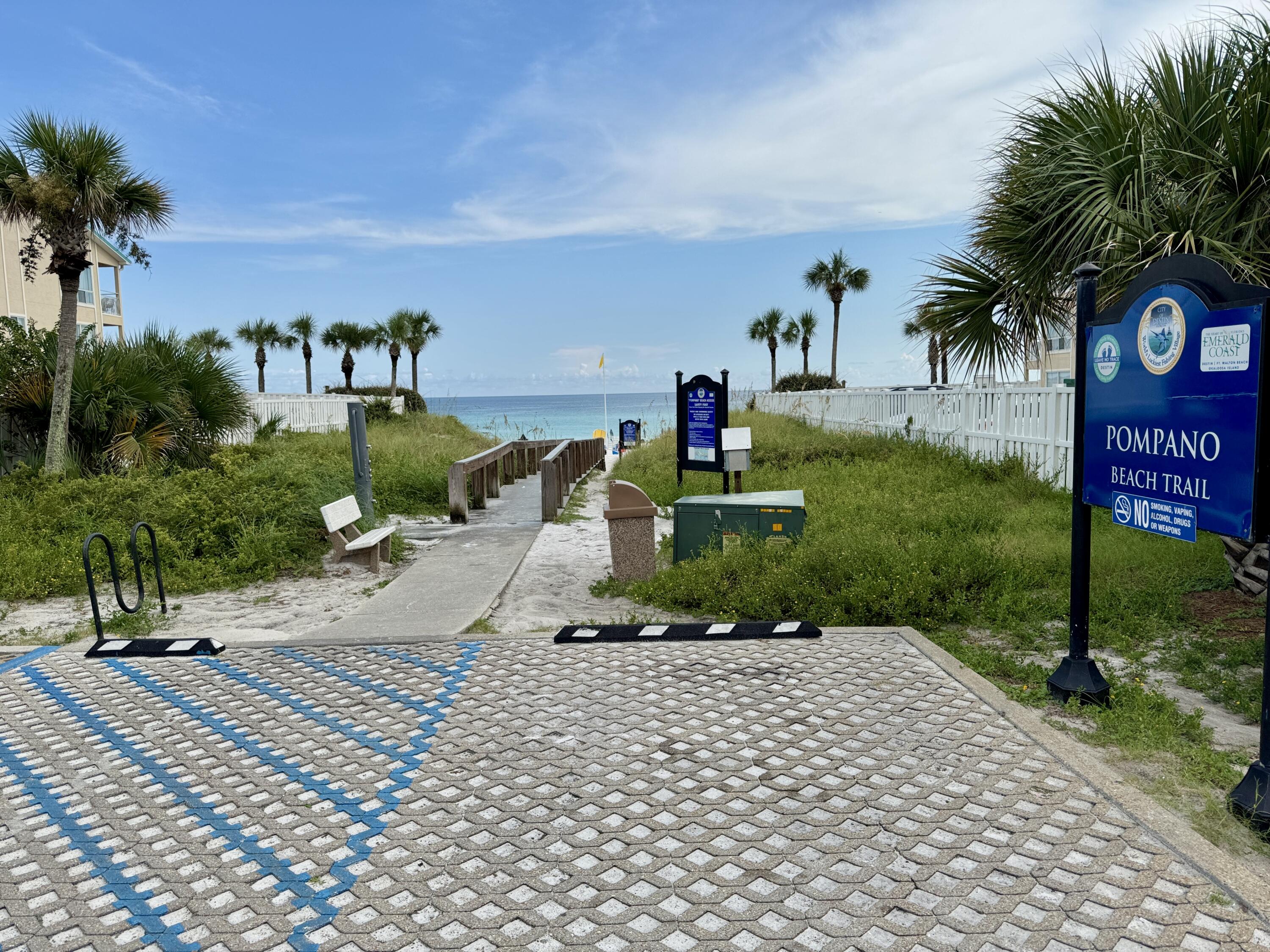 CRYSTAL BEACH - Land