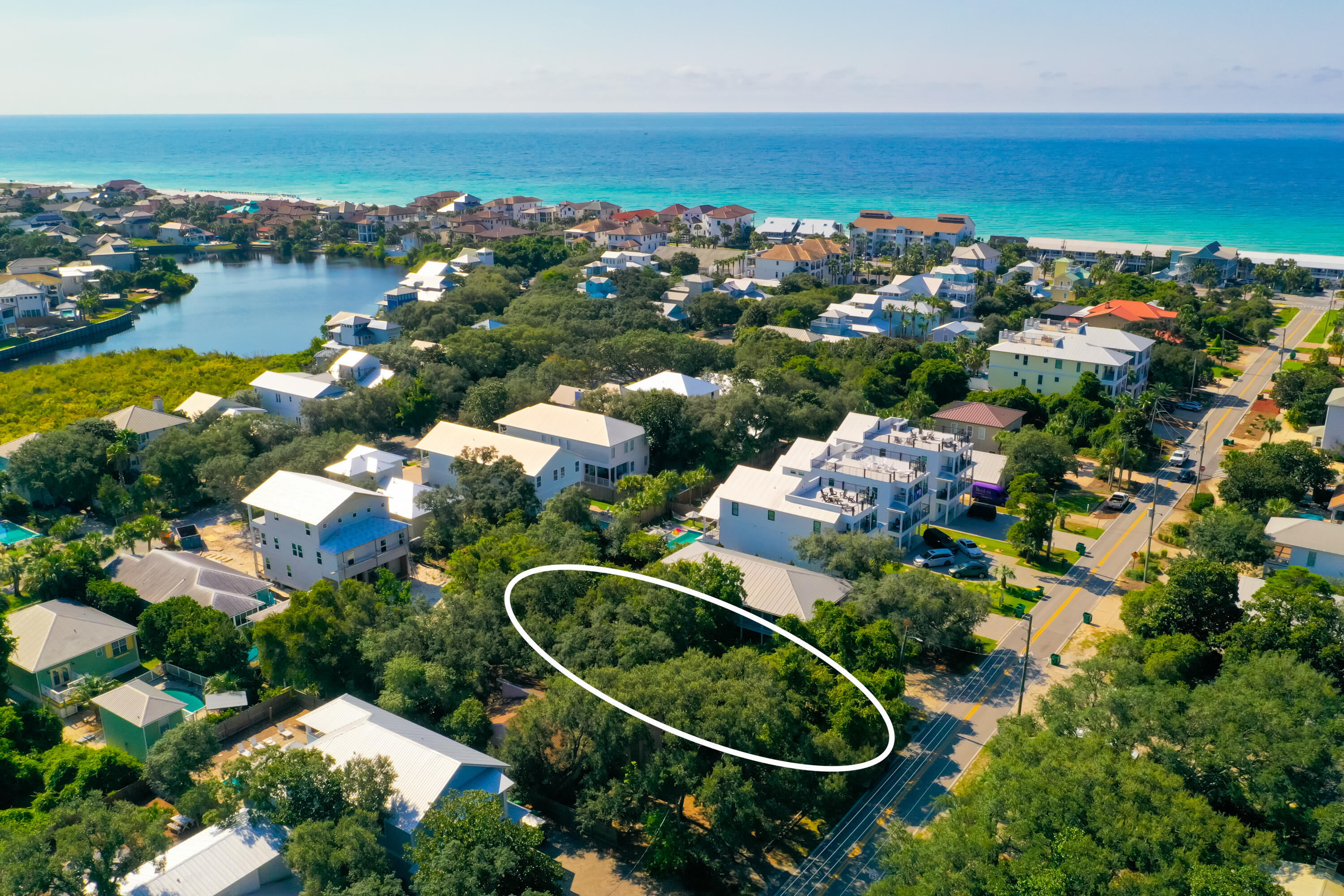 CRYSTAL BEACH - Land