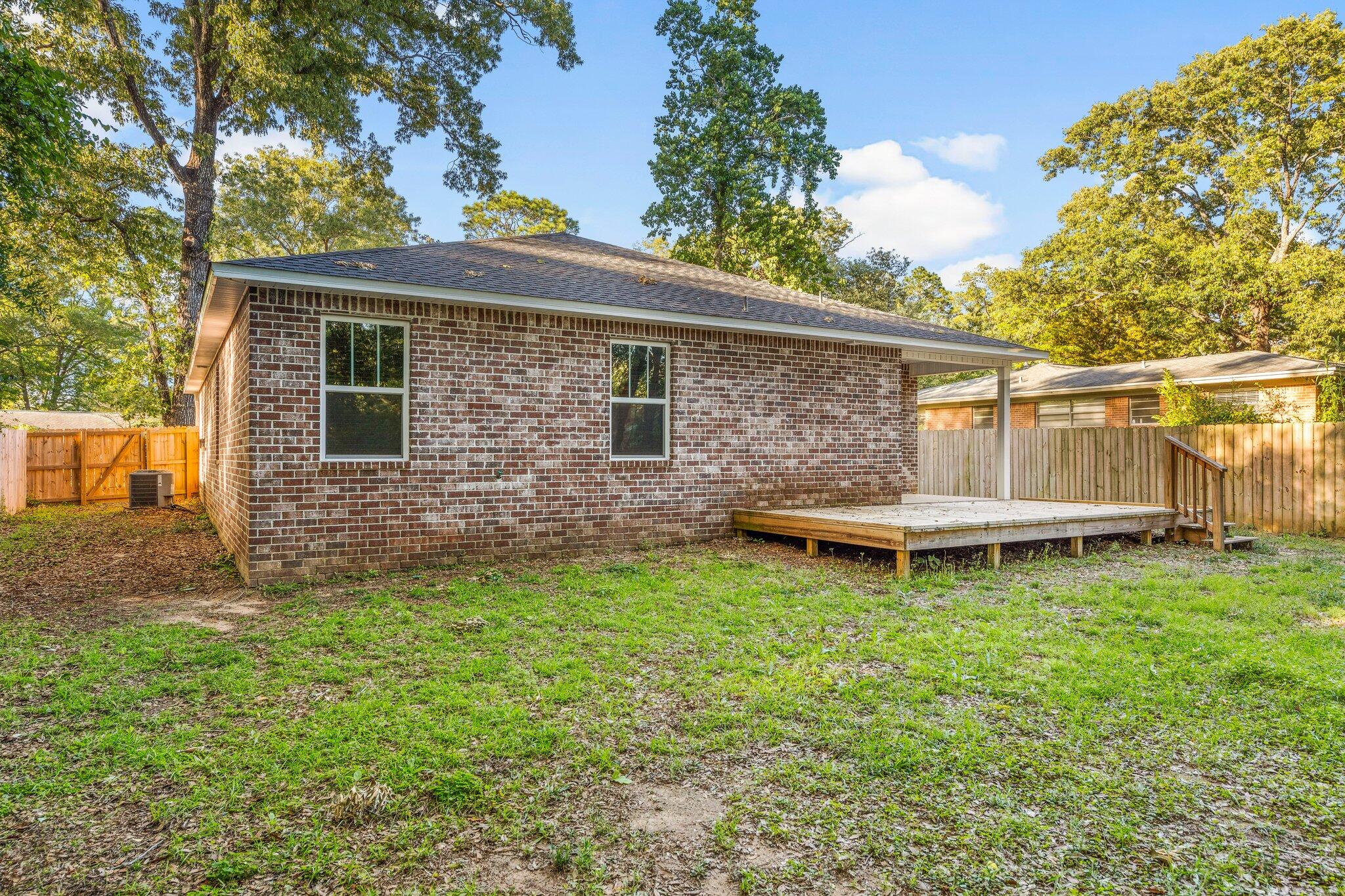 ADAMS POWELL - Residential