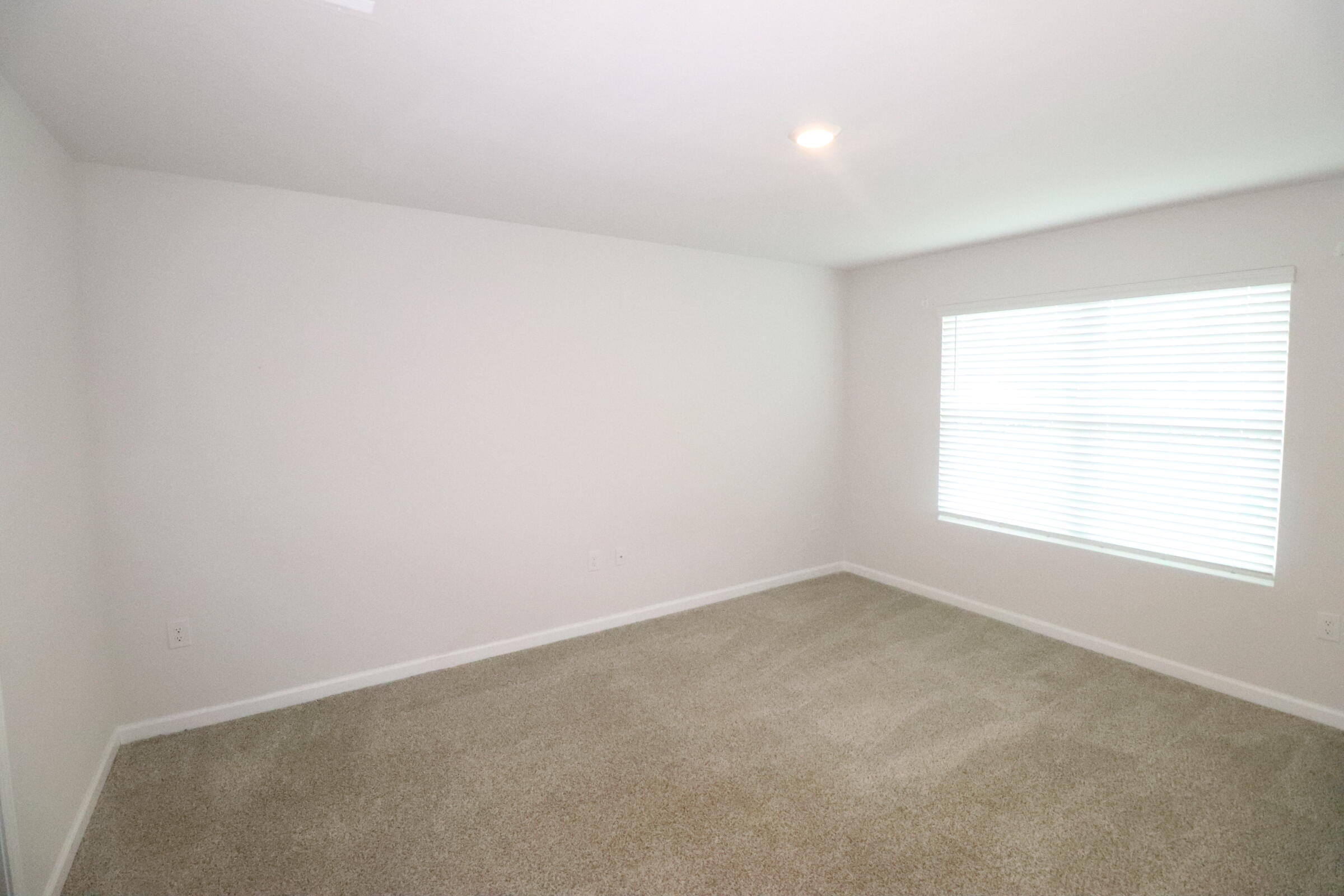 Royal Estates - Residential Lease