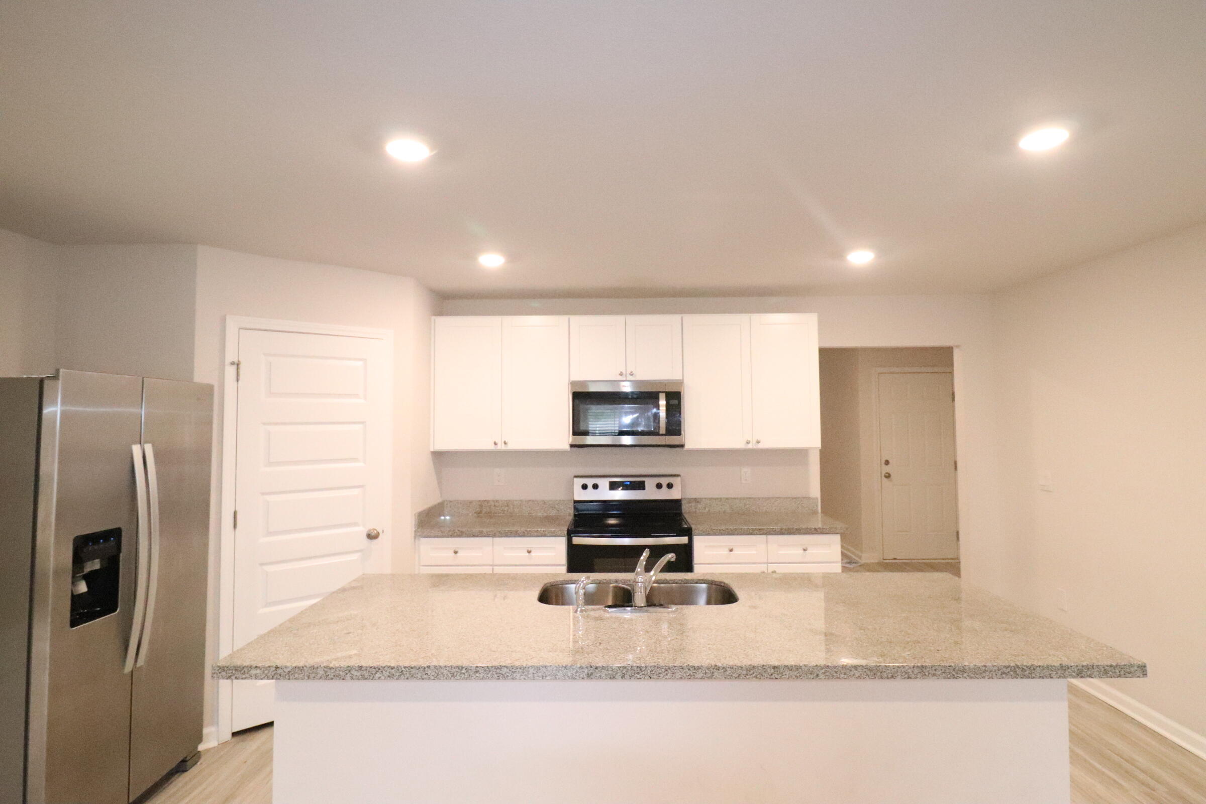 Royal Estates - Residential Lease